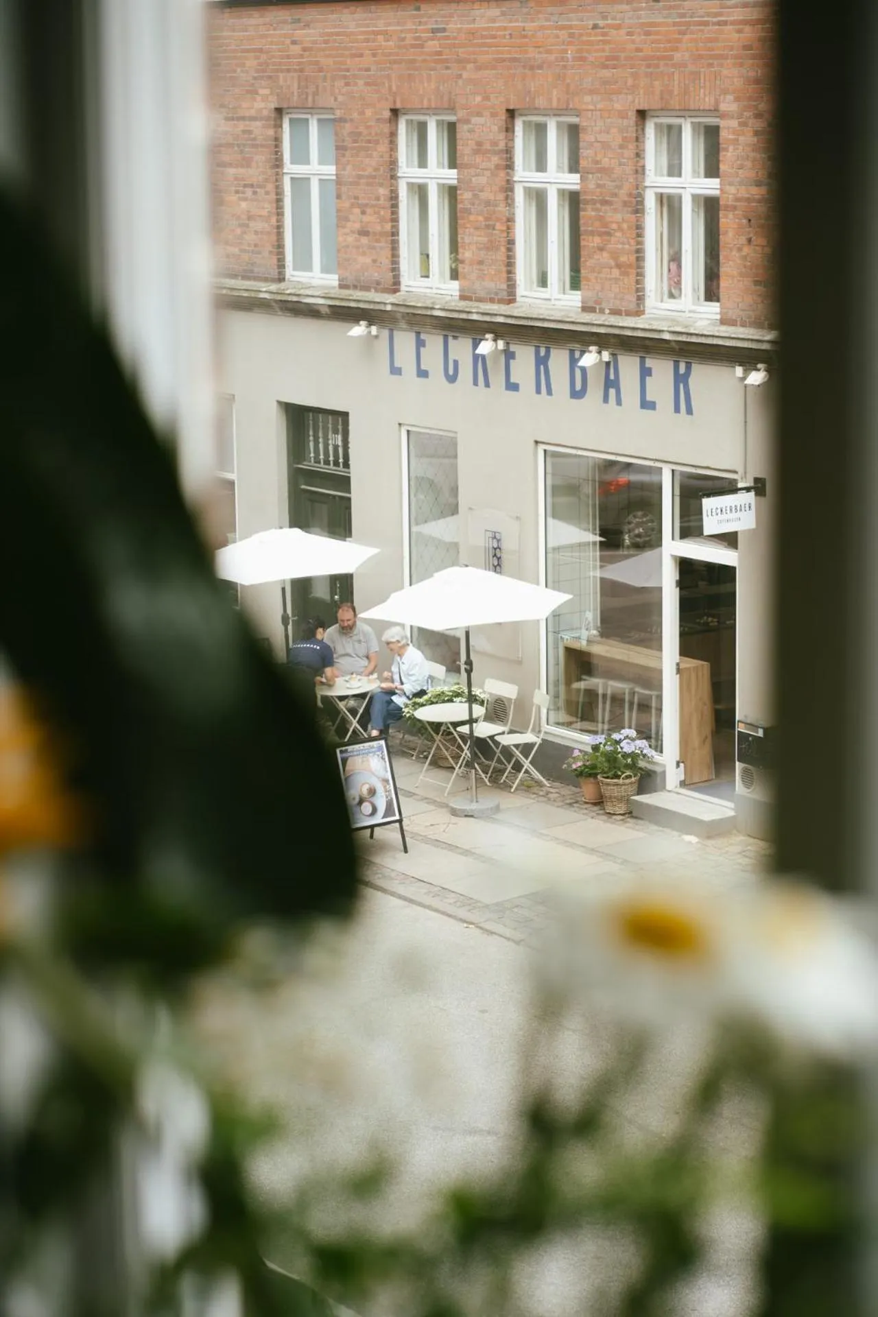 Quiet street view in Rye115 Hotel