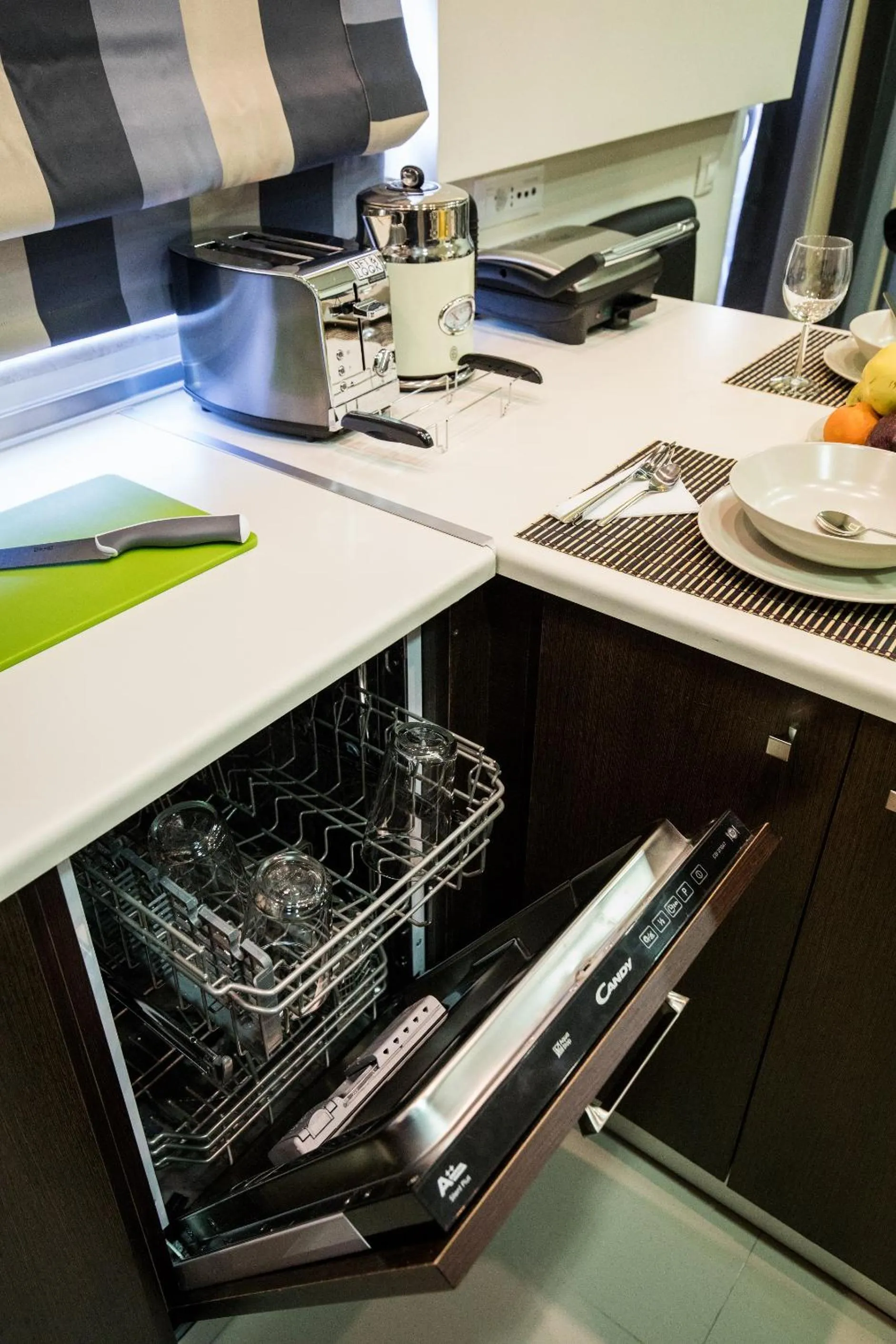 Kitchen or kitchenette in Rhodes Central Suite