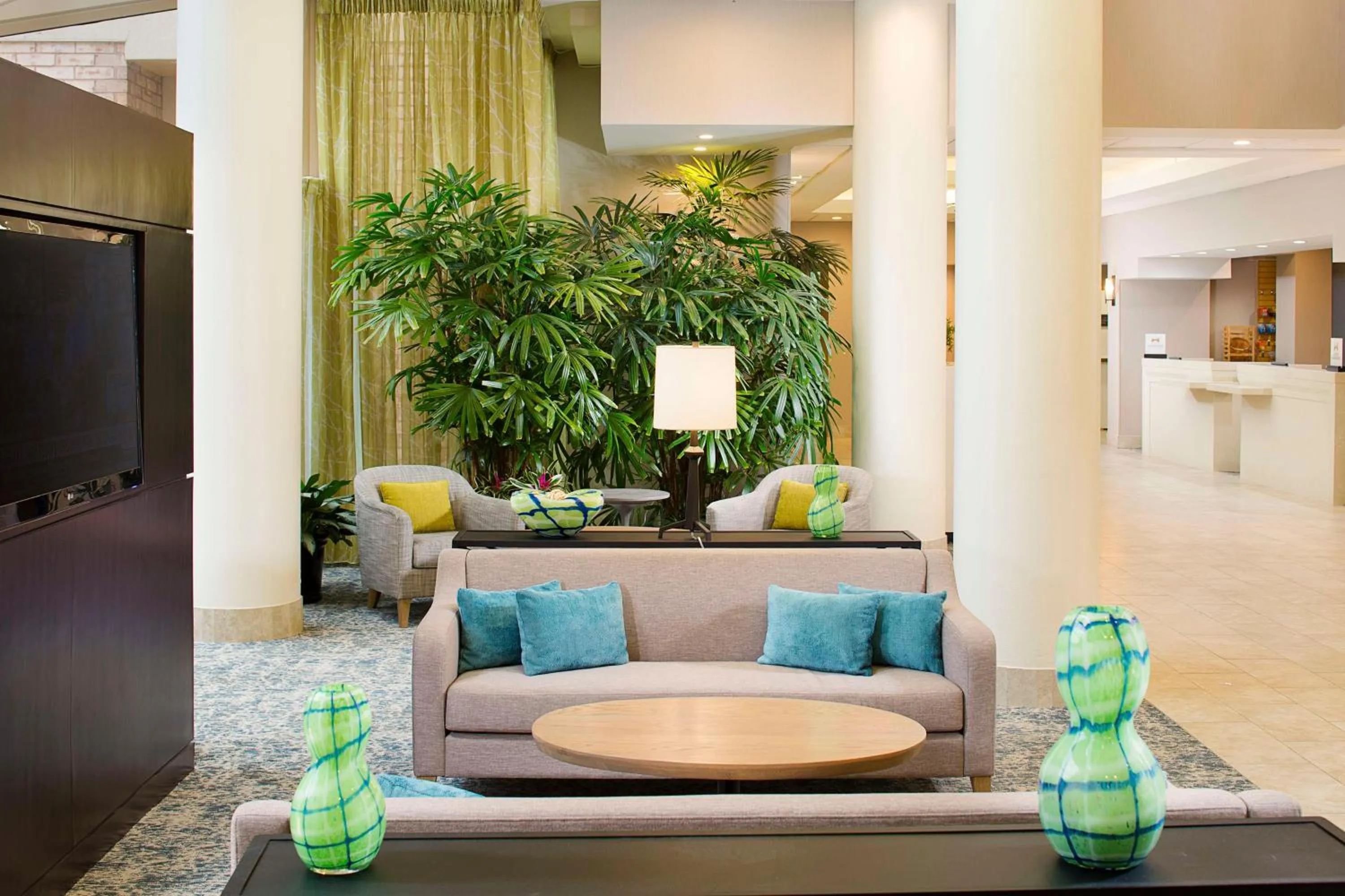 Lobby or reception in Hilton Atlanta Perimeter Suites