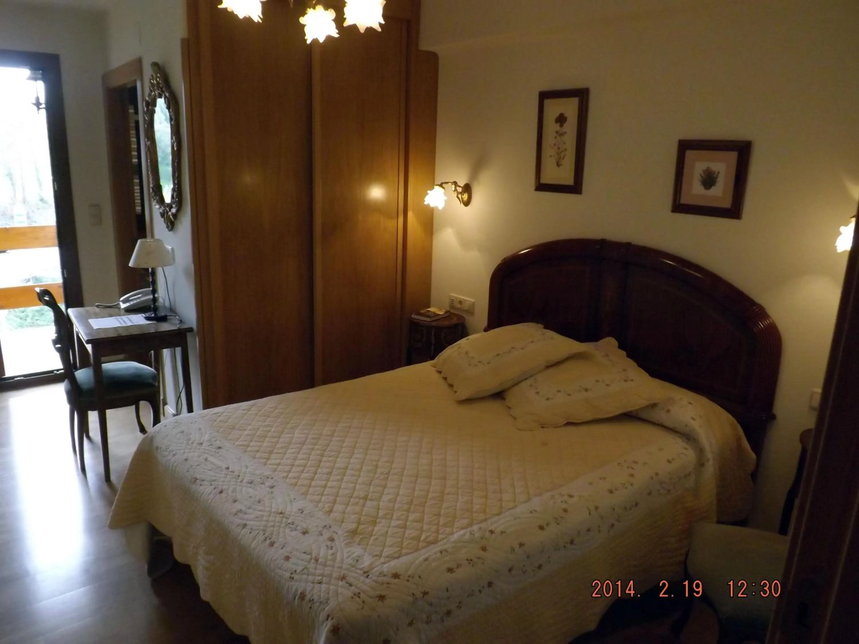 Photo of the whole room, Bed in Hotel Azkue