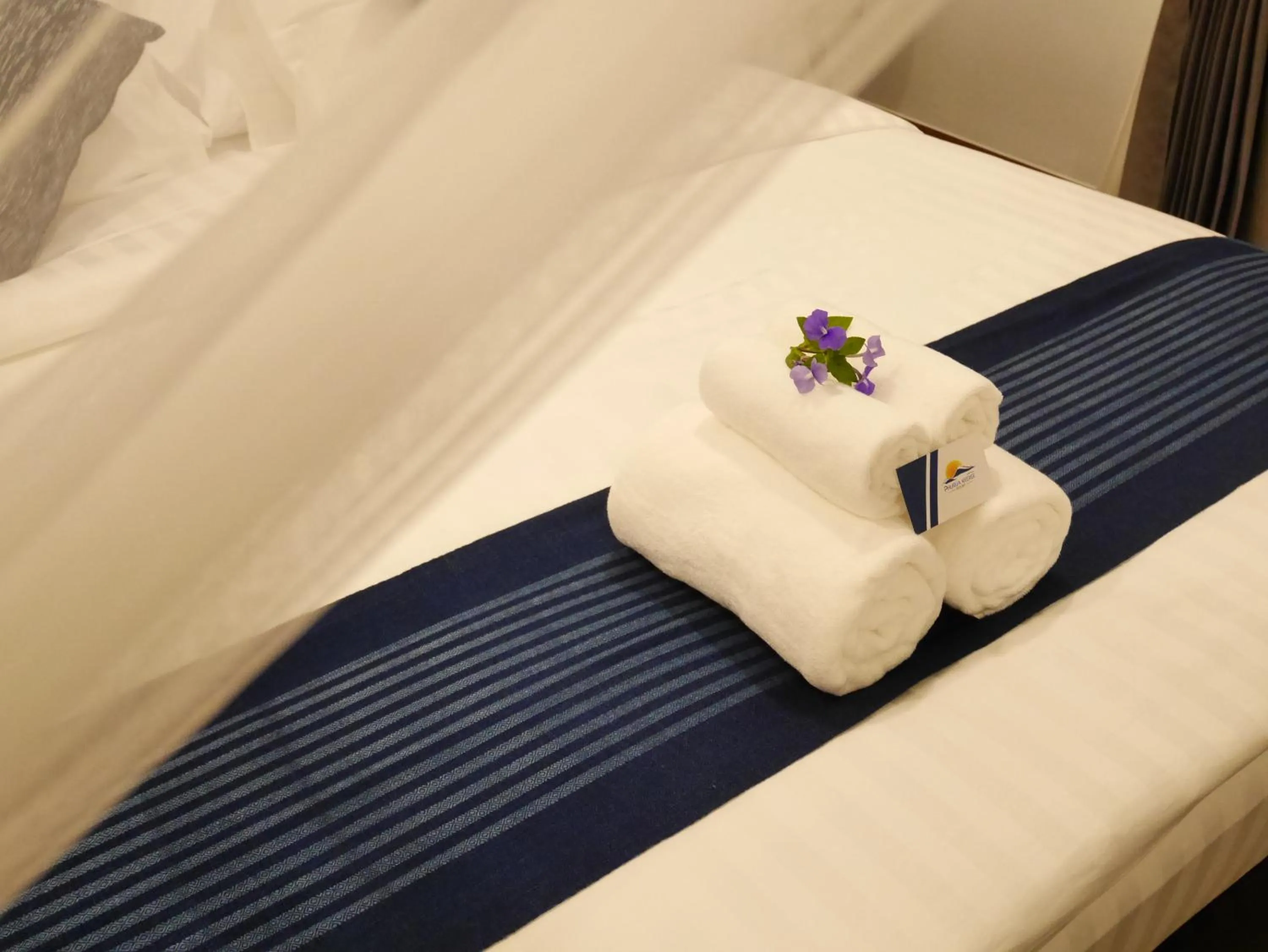 towels, Bed in Phuruakeeree Resort