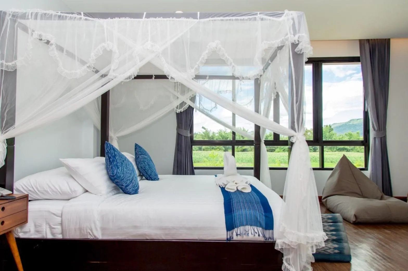 Bed in Phuruakeeree Resort