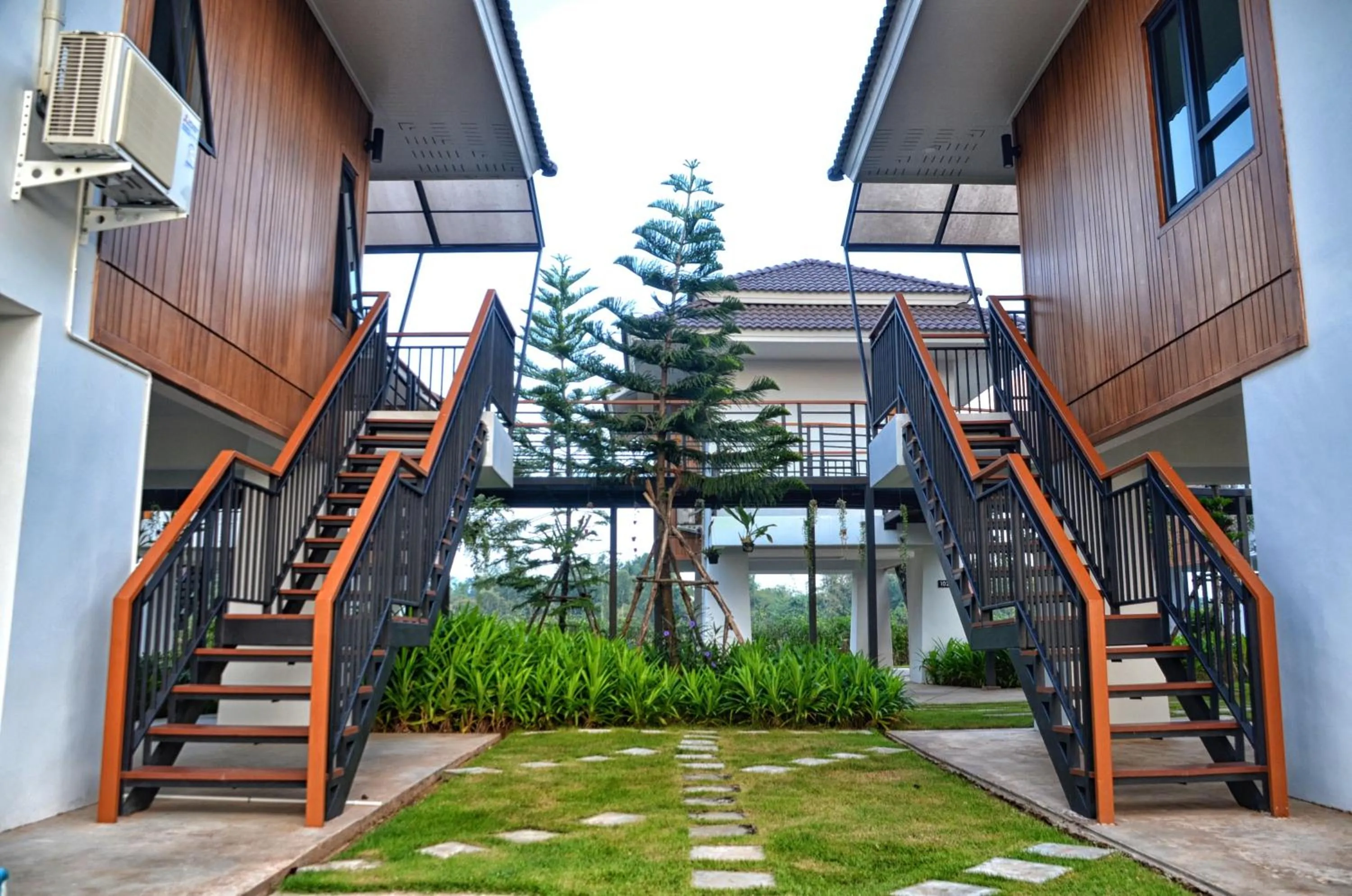 Garden in Phuruakeeree Resort