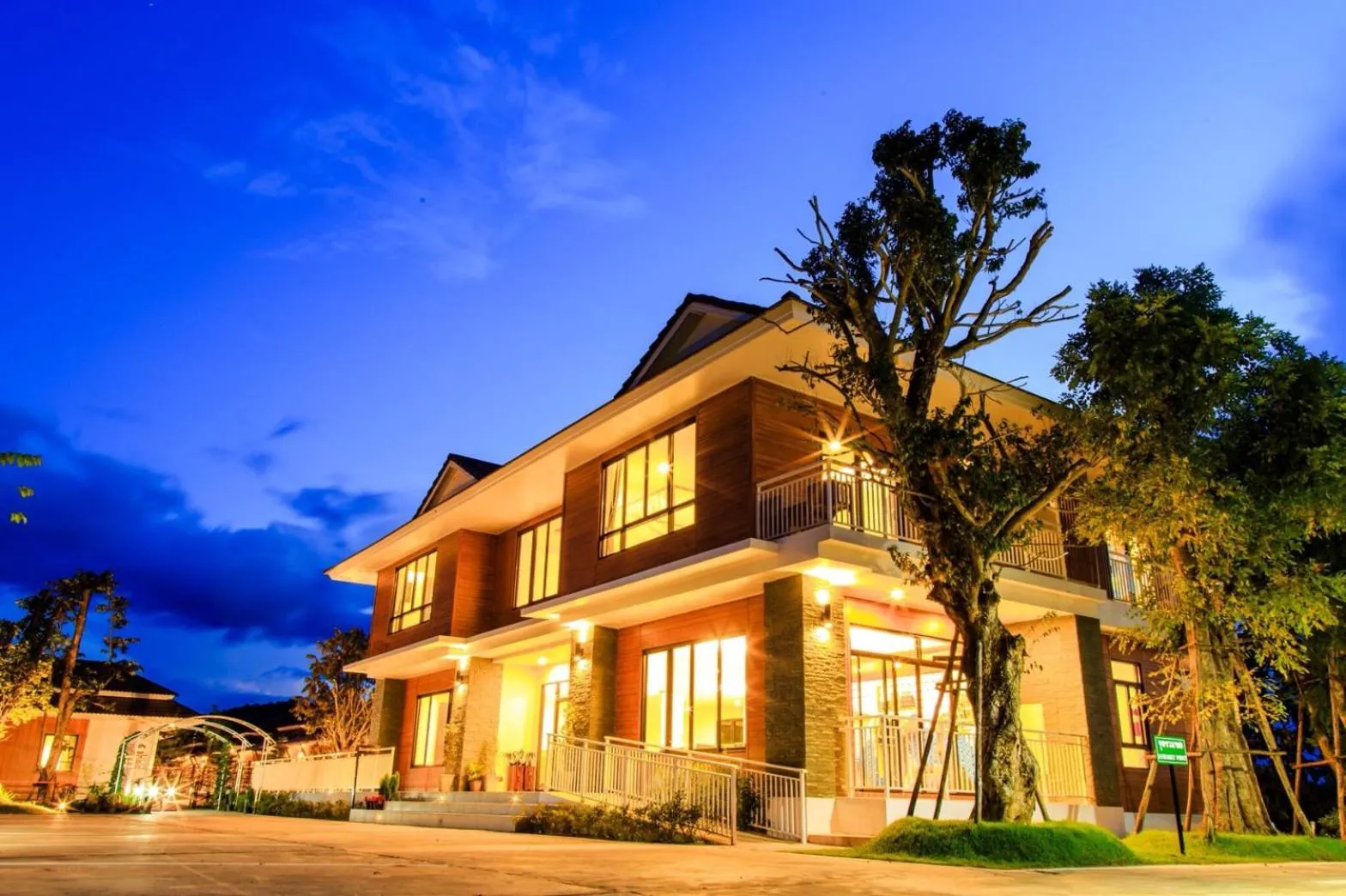 Property building in Phuruakeeree Resort