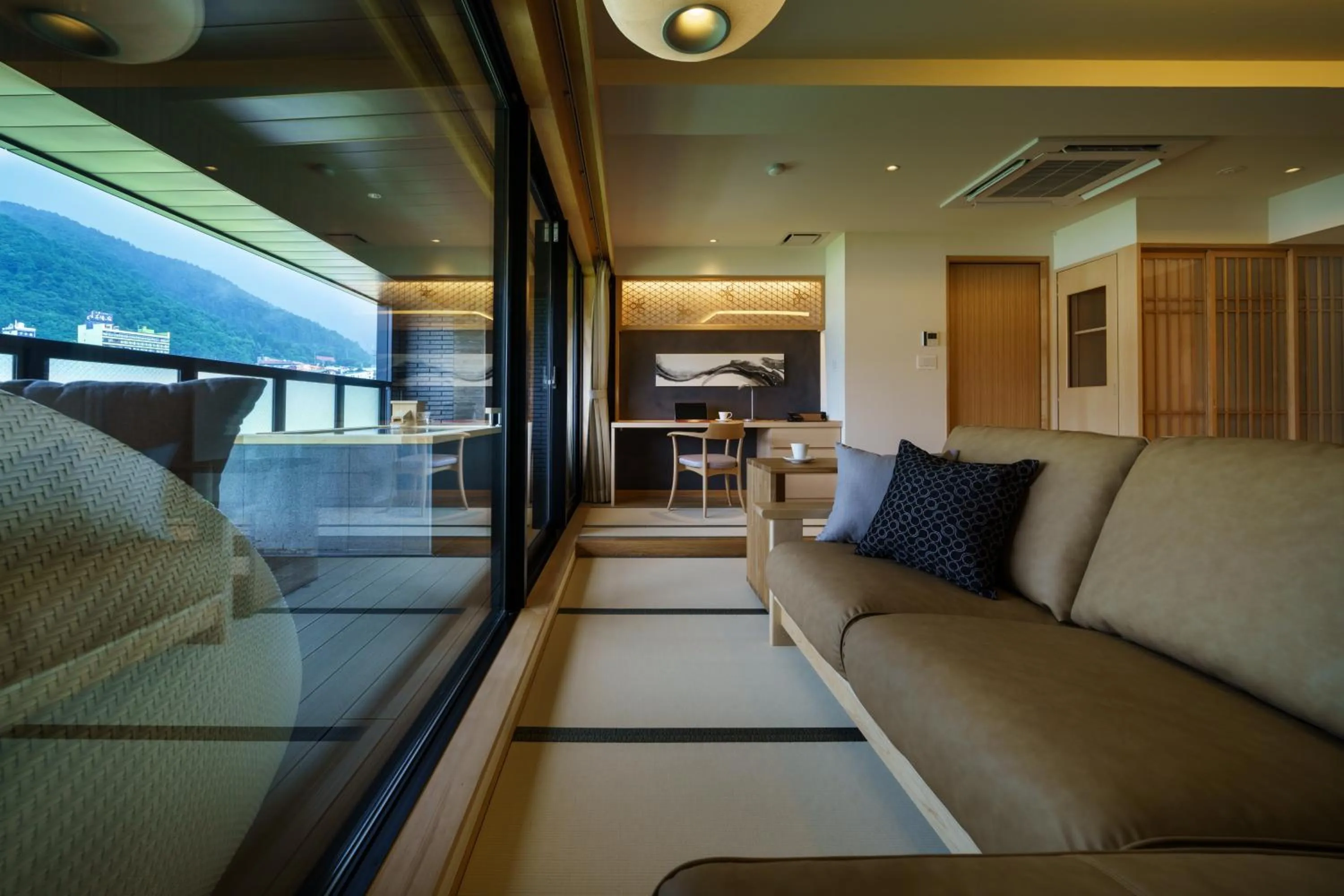 Living room in Aburaya Tousen