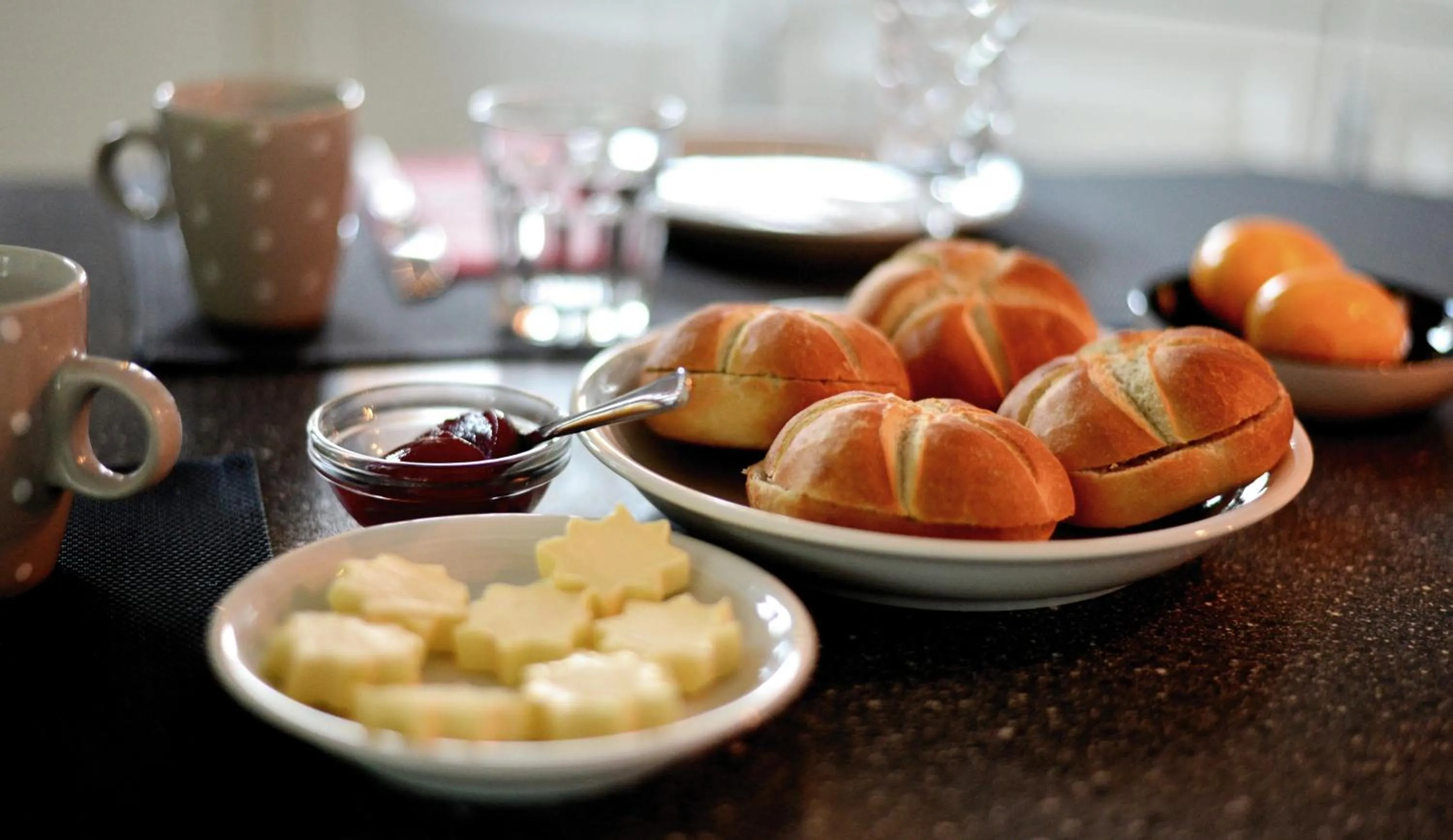 Breakfast in Hotel Biederstein am Englischen Garten