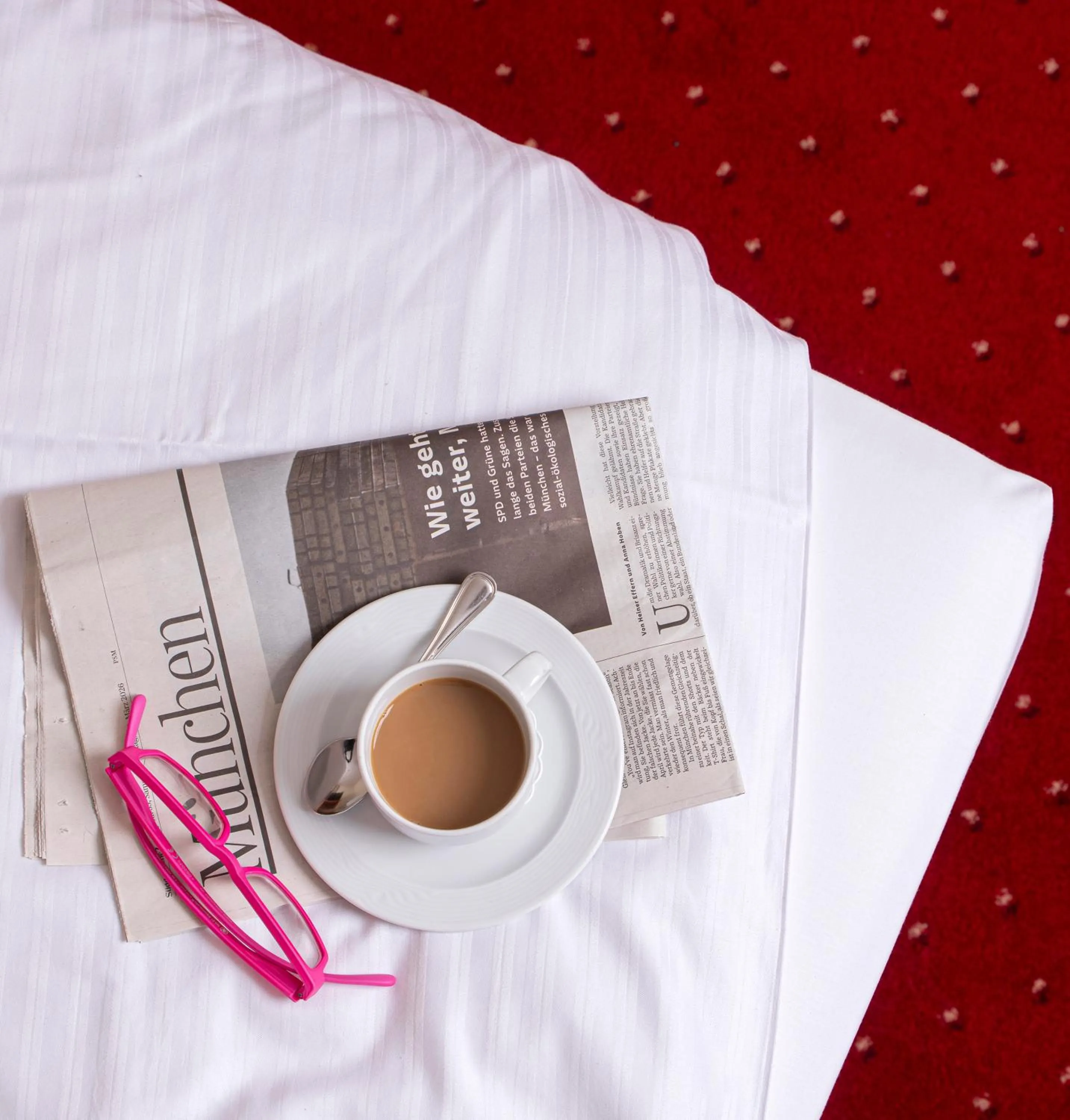 Photo of the whole room, Bed in Hotel Biederstein am Englischen Garten