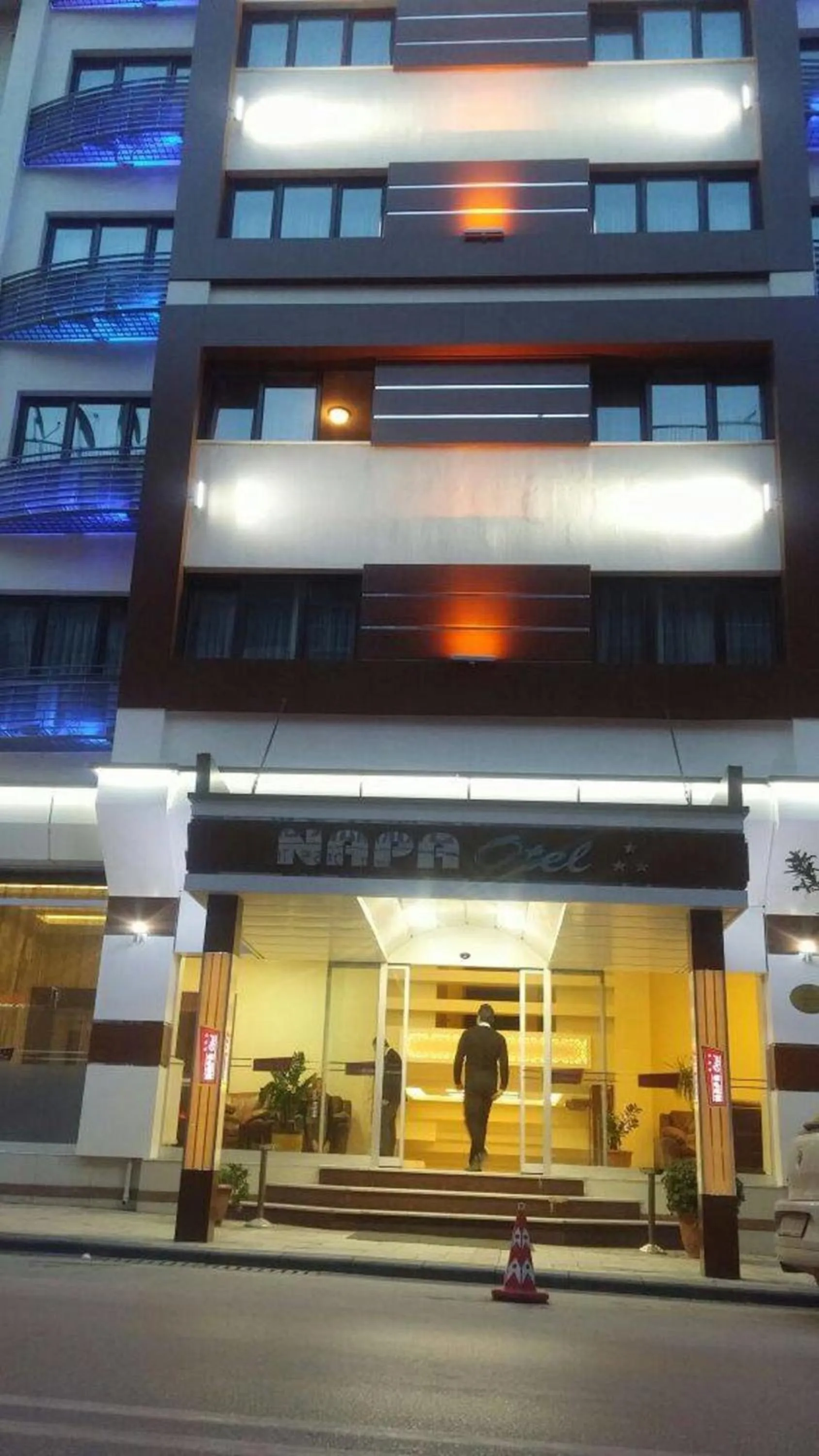 Property building in Napa Hotel