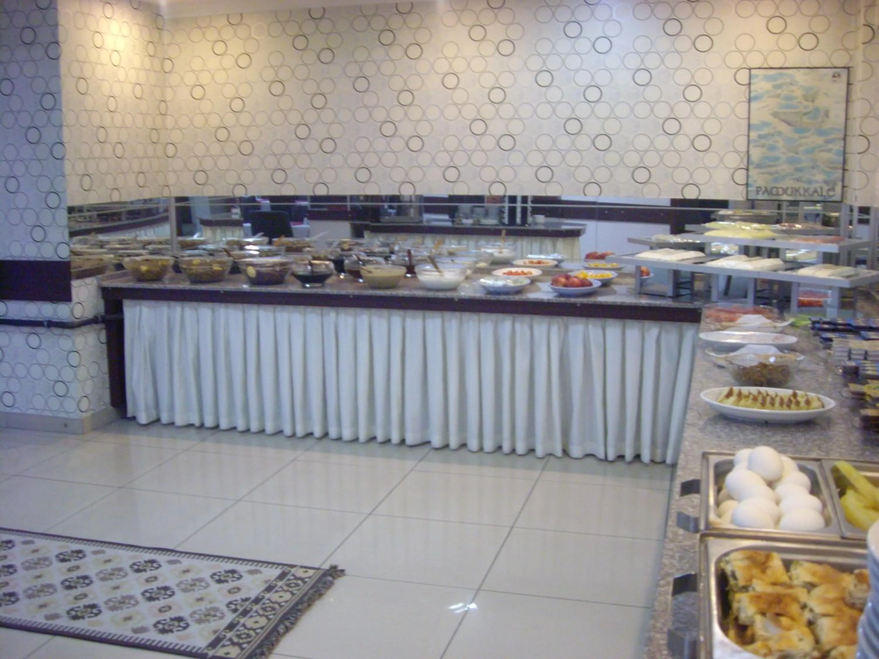 Restaurant/places to eat in Napa Hotel