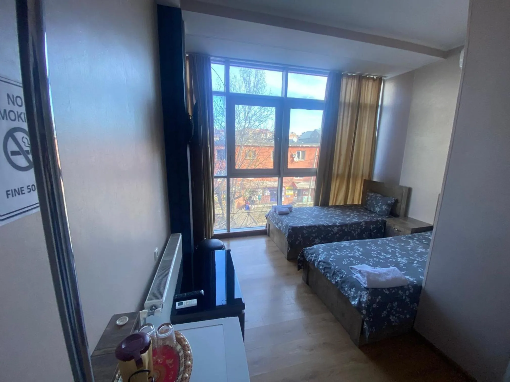 Bedroom in Hotel G & J