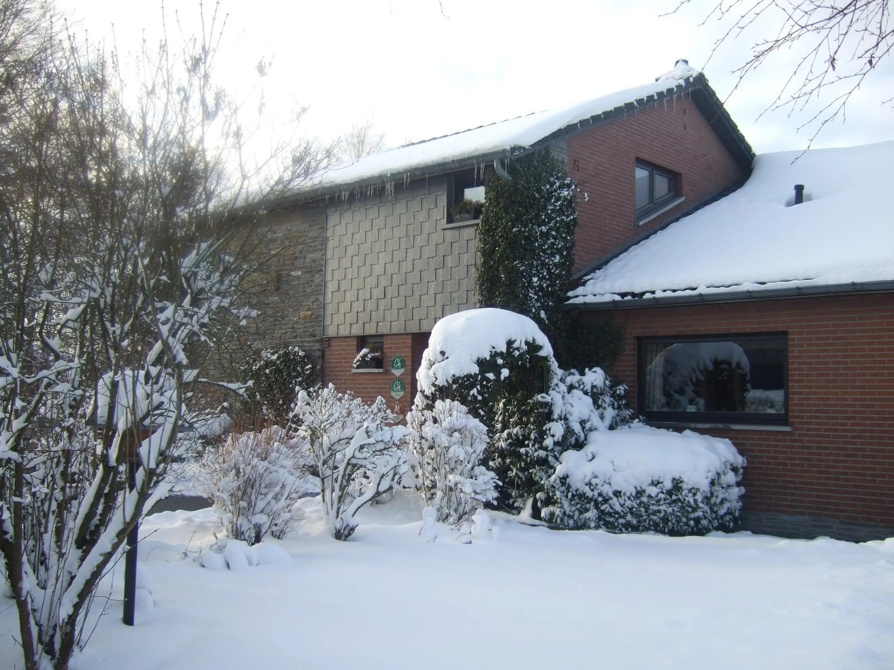 Facade/entrance in L'Horizon Studios & Apparts