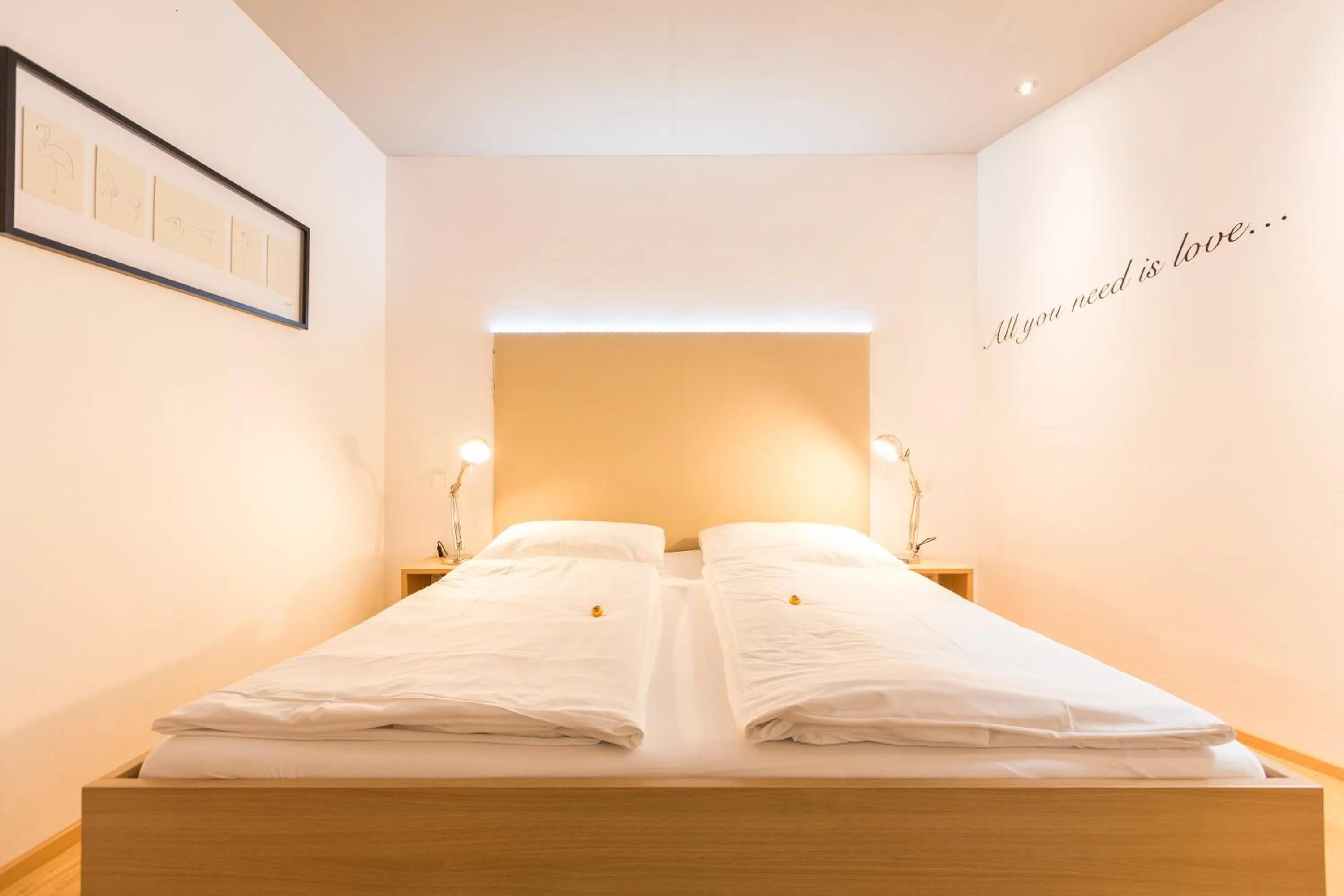 Bed in Room 4 & 5 Apartments