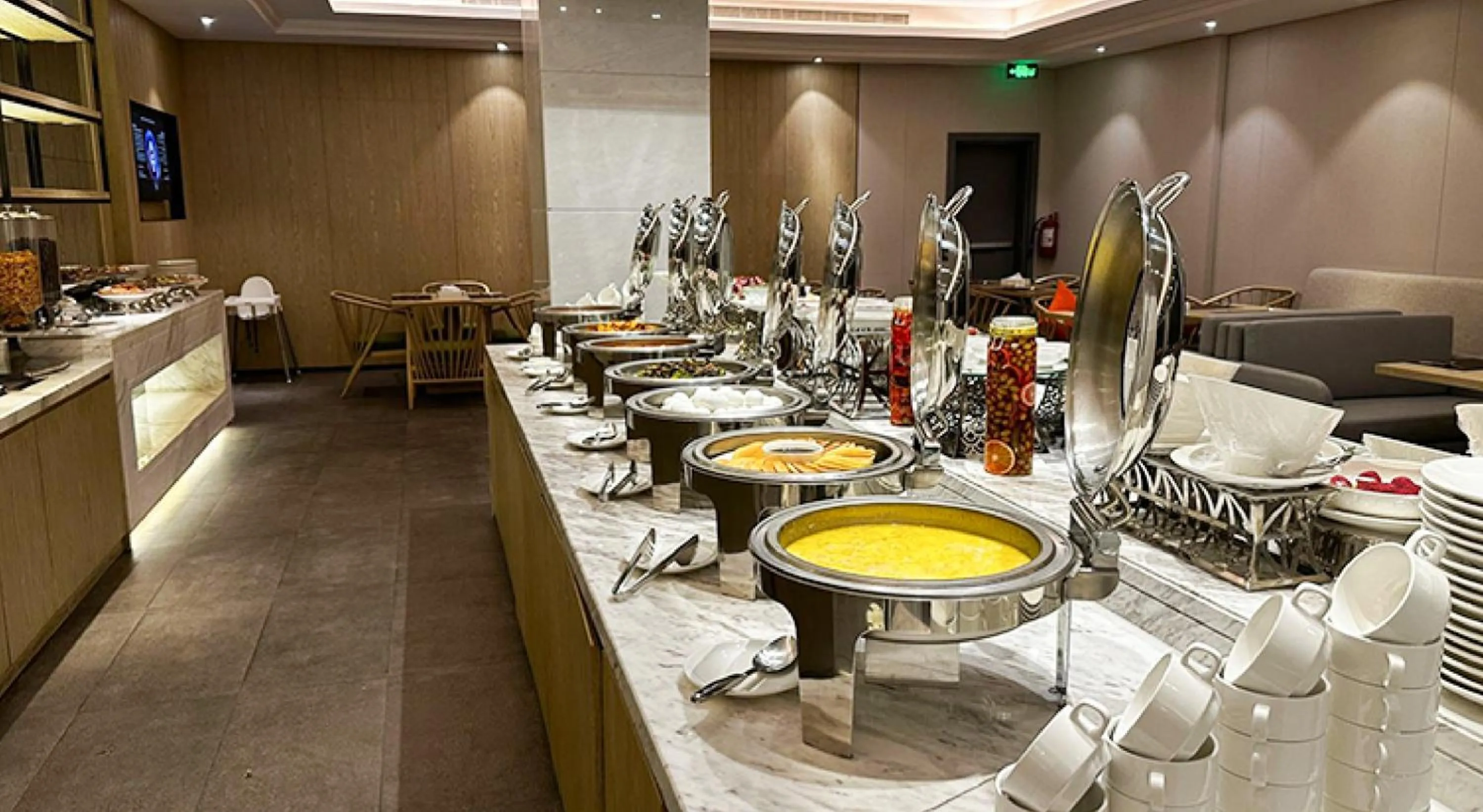 Restaurant/places to eat in Aber Al Sahafa