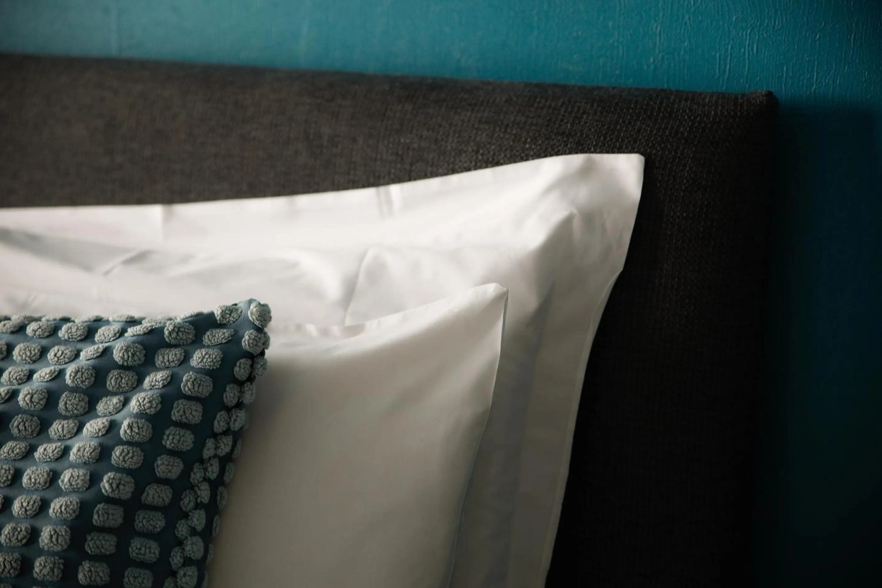Bedroom, Bed in The Old Ship Aground