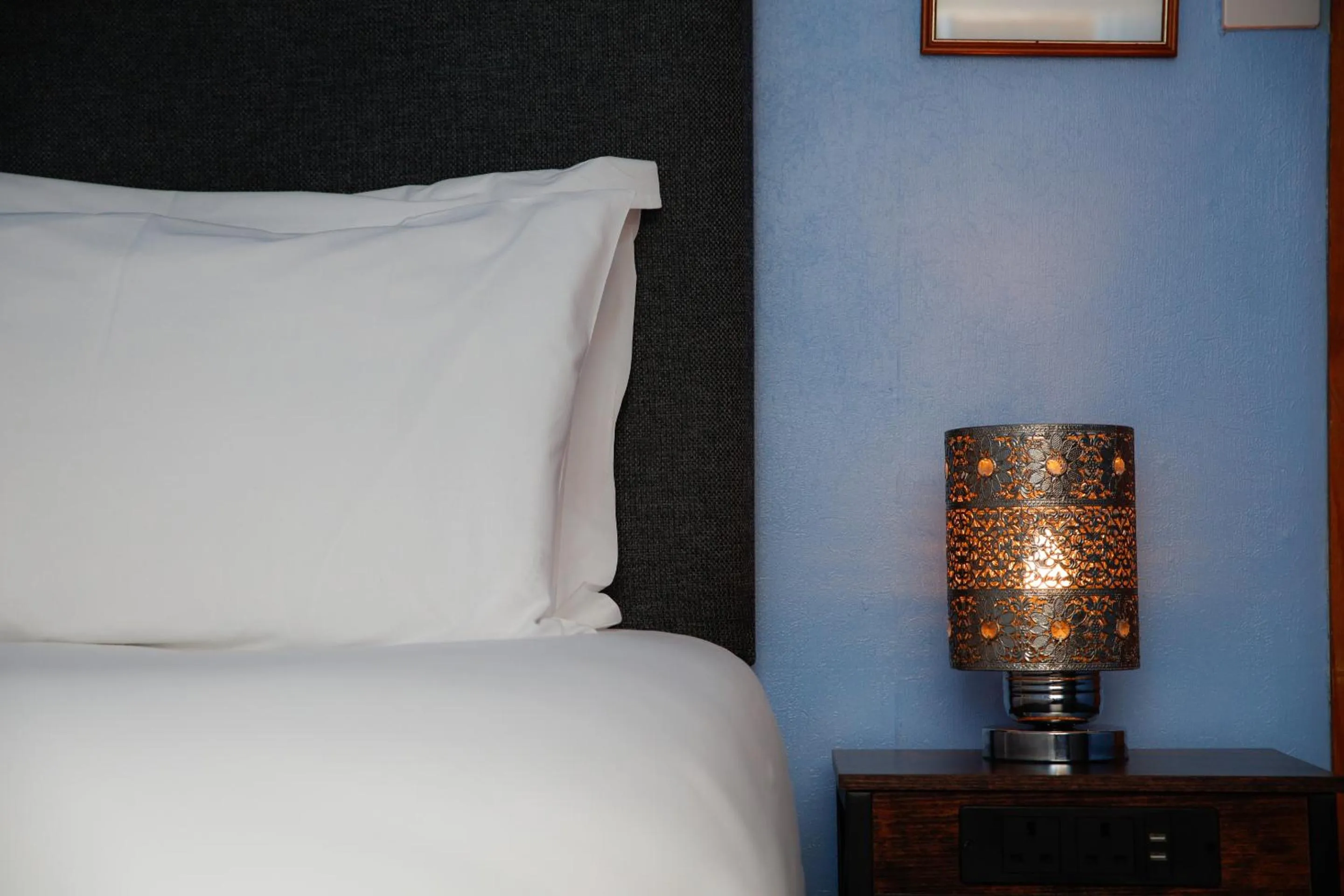 Bedroom, Bed in The Old Ship Aground