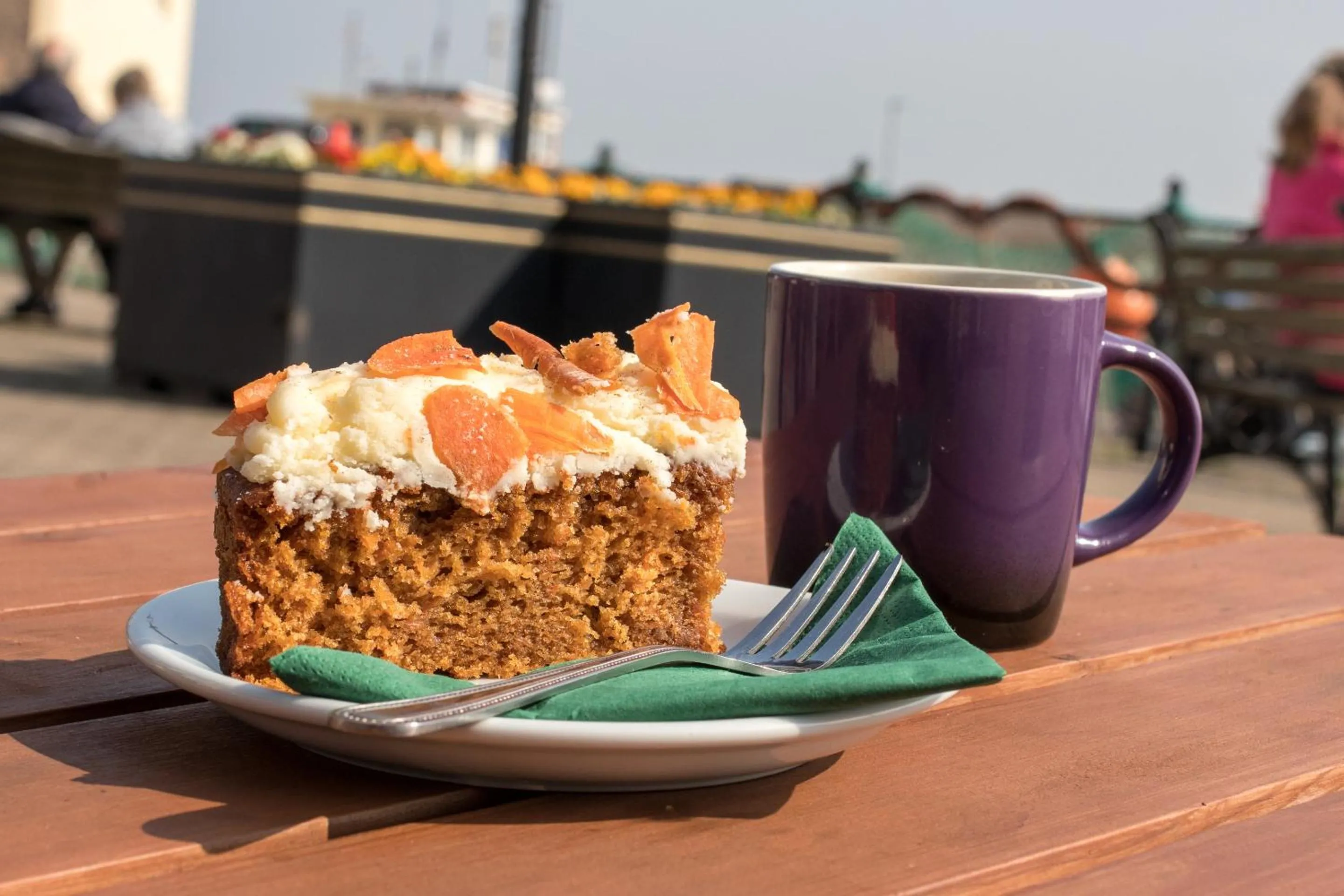 Food and drinks in The Old Ship Aground
