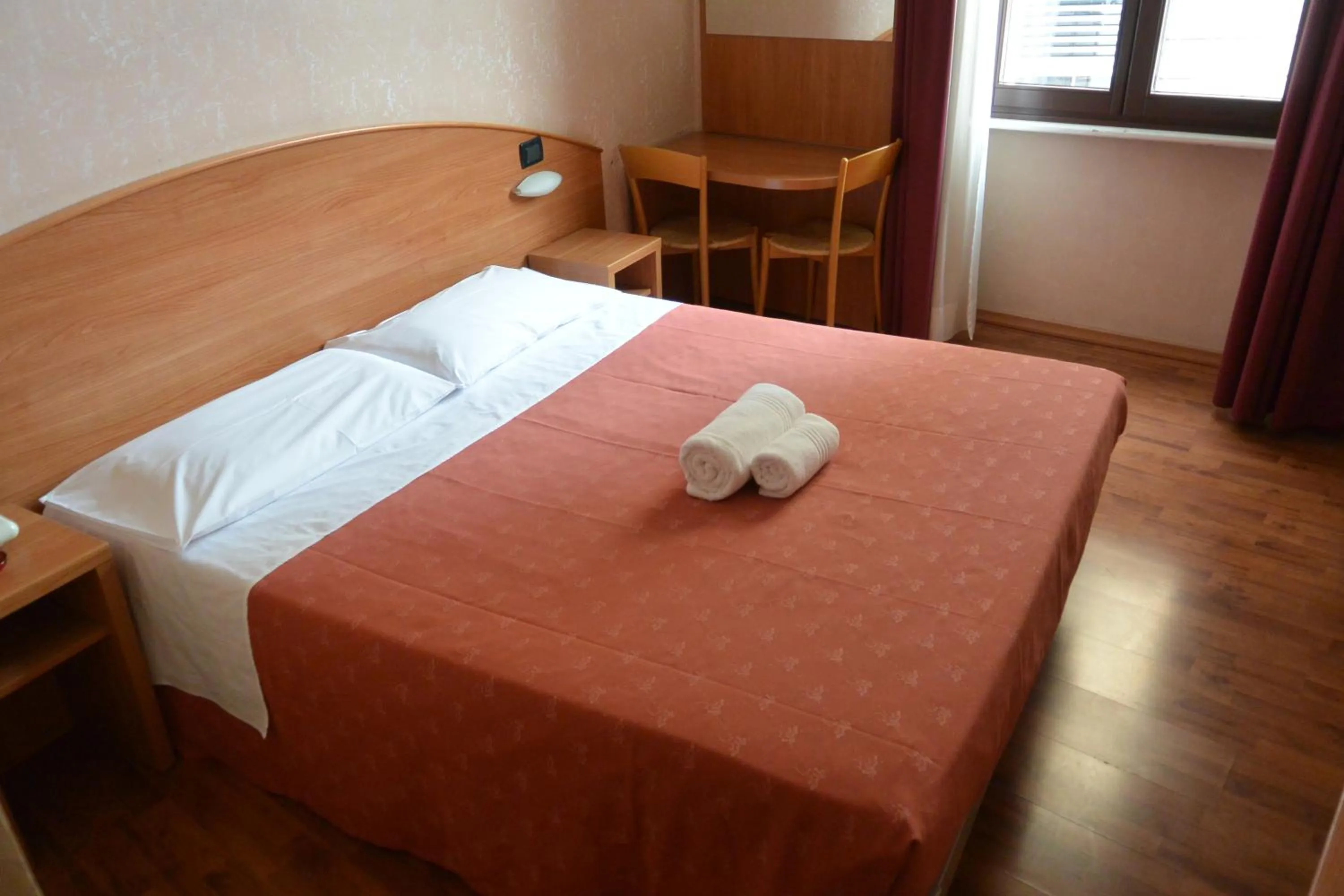 Bed in Hotel Nuovo