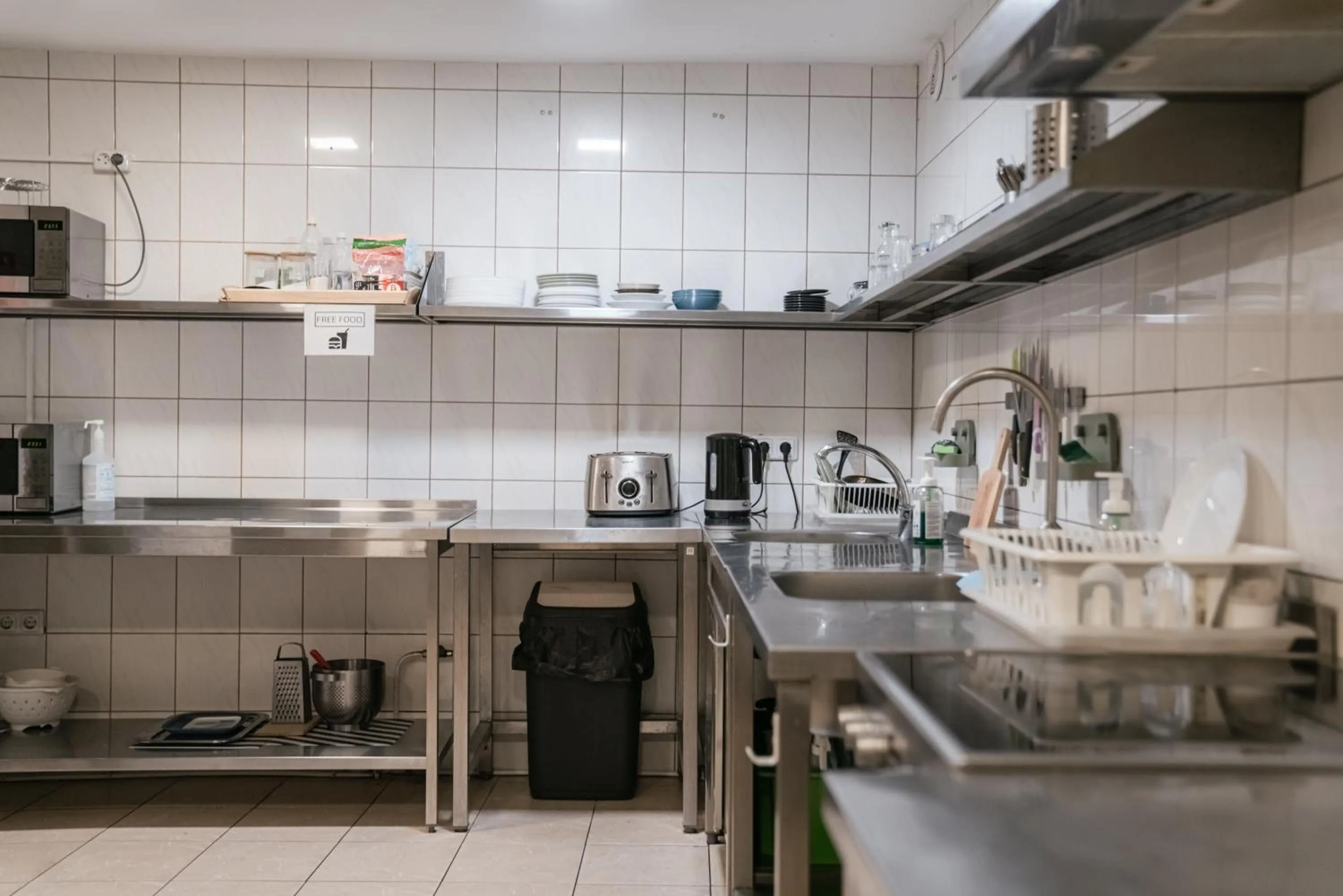 Coffee/tea facilities in Downtown Forest Hostel & Camping