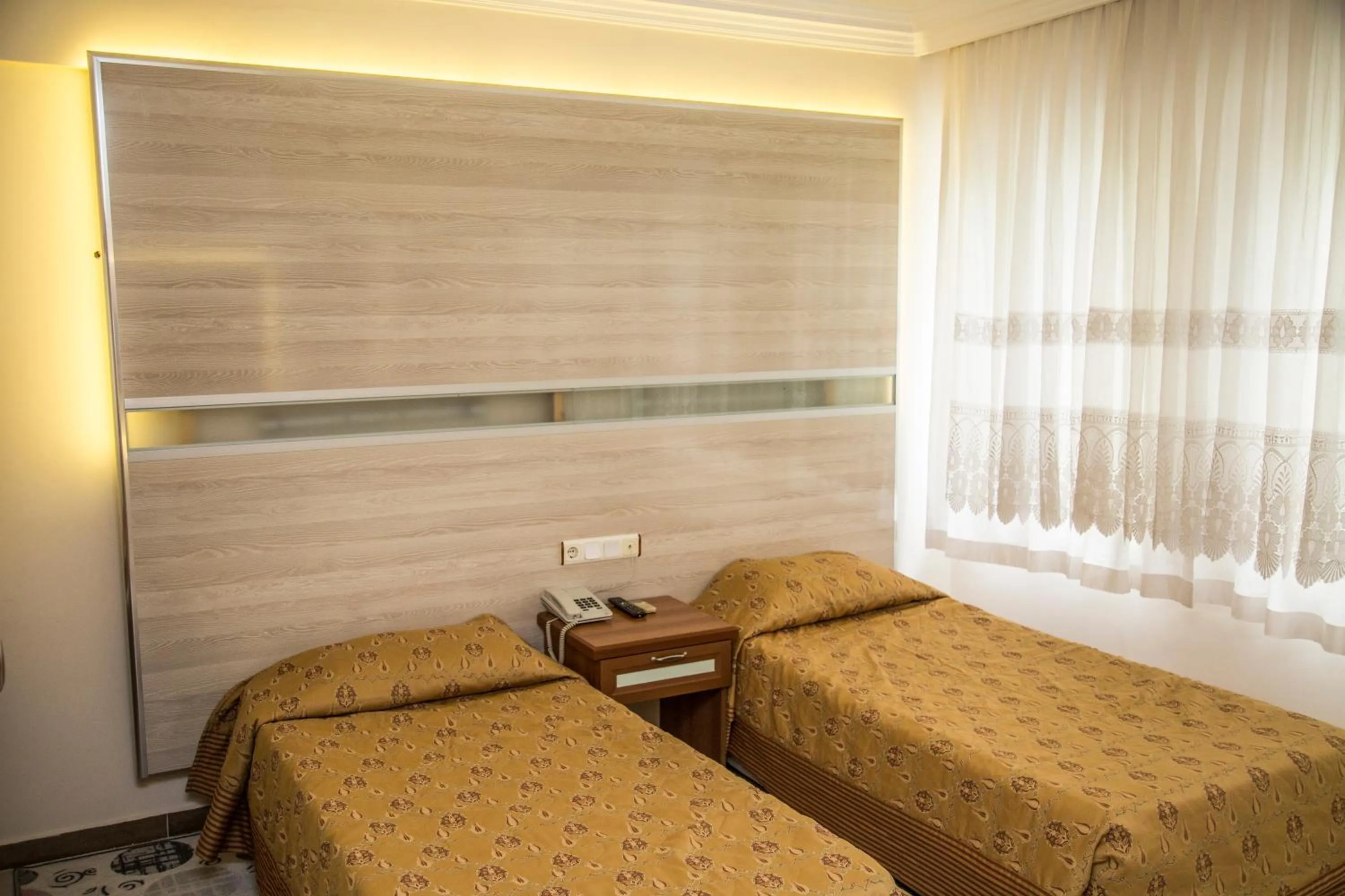 Bed in Reis Thermal Otel
