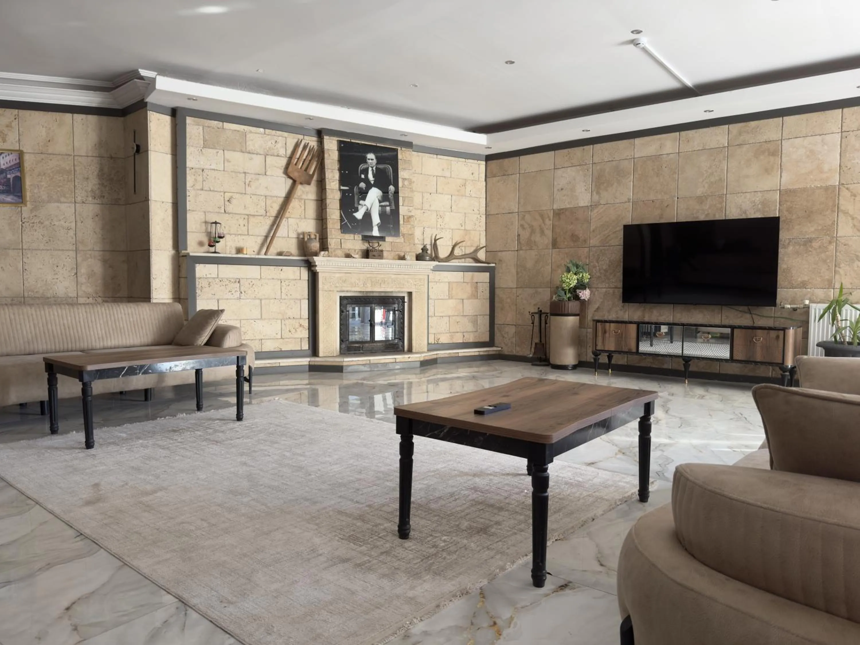 Lobby or reception in Reis Thermal Otel