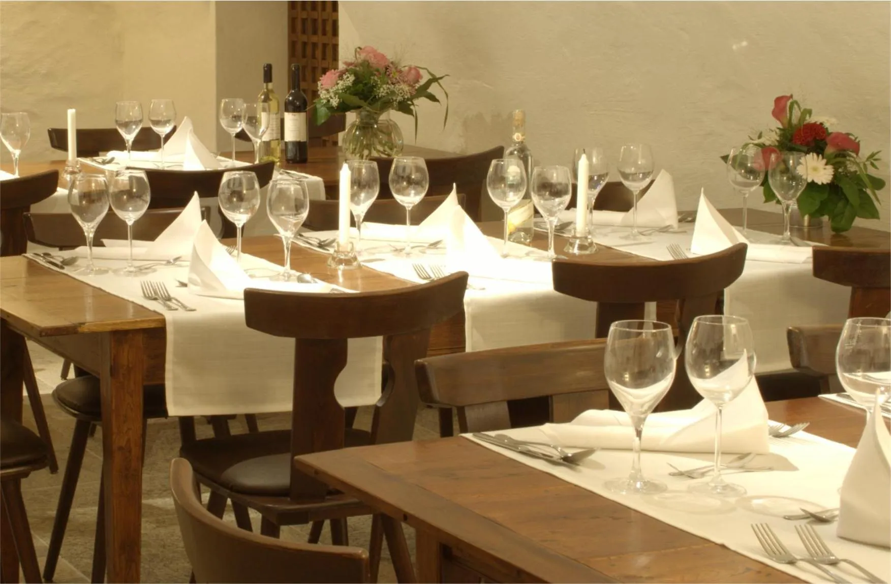 Restaurant/places to eat in Landhotel Rangau Gasthof & Brennerei