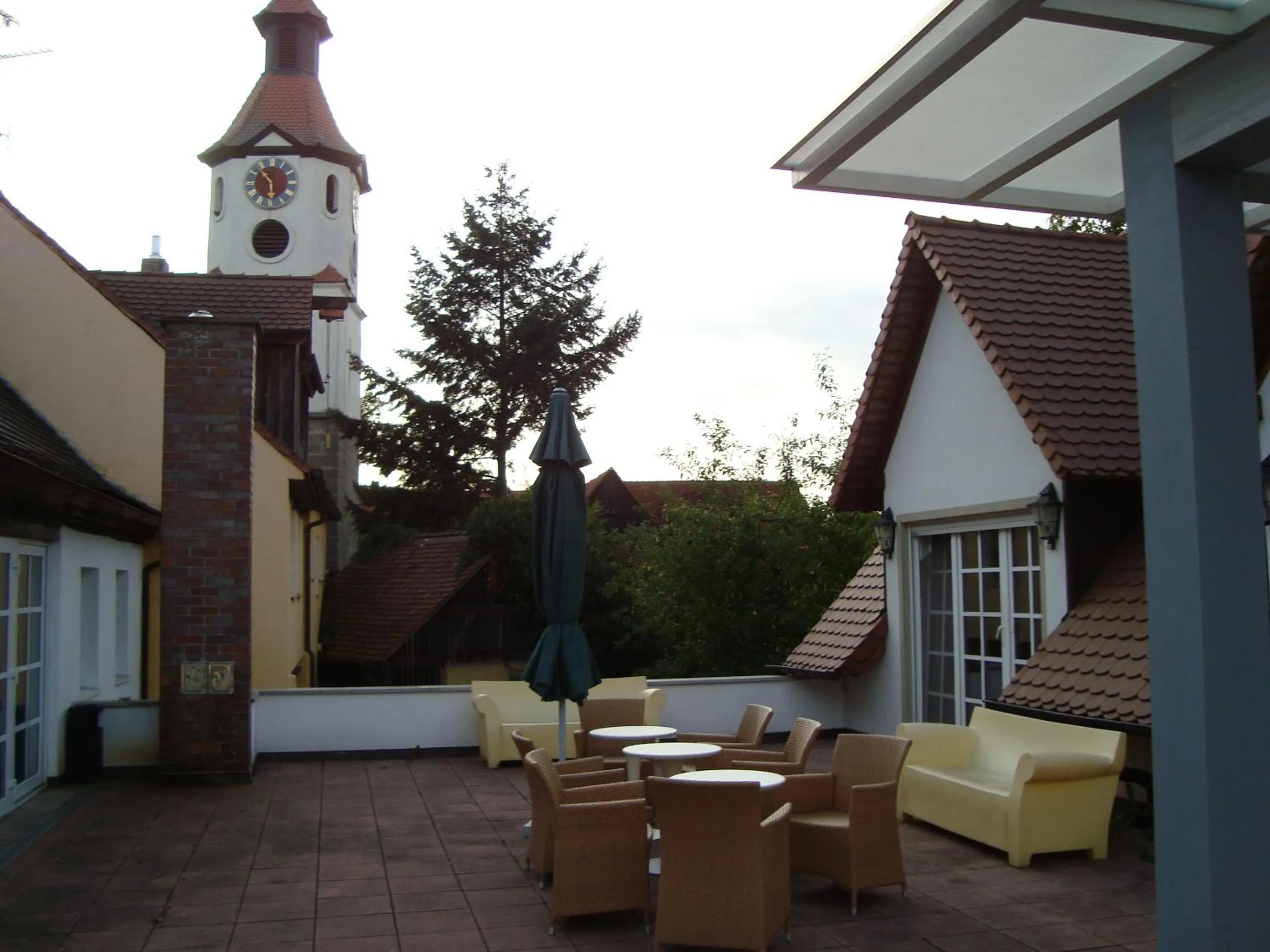 Property building in Landhotel Rangau Gasthof & Brennerei