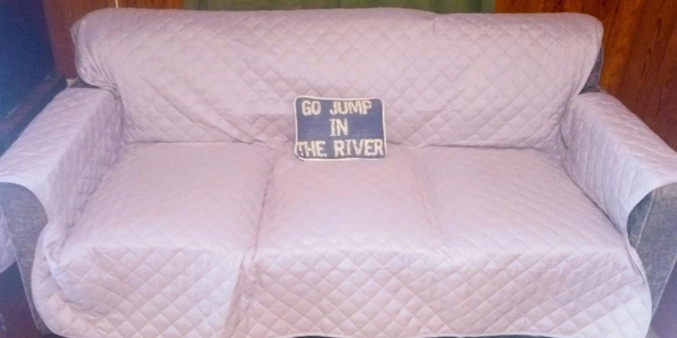 The Evening Shade River Lodge and Cabins