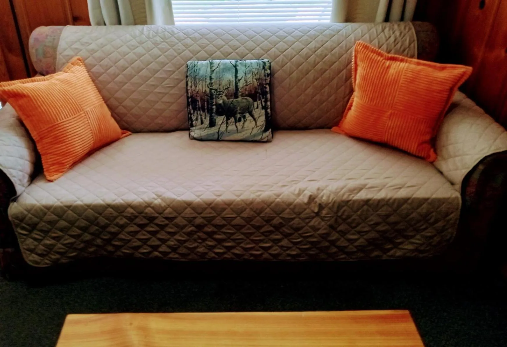 The Evening Shade River Lodge and Cabins