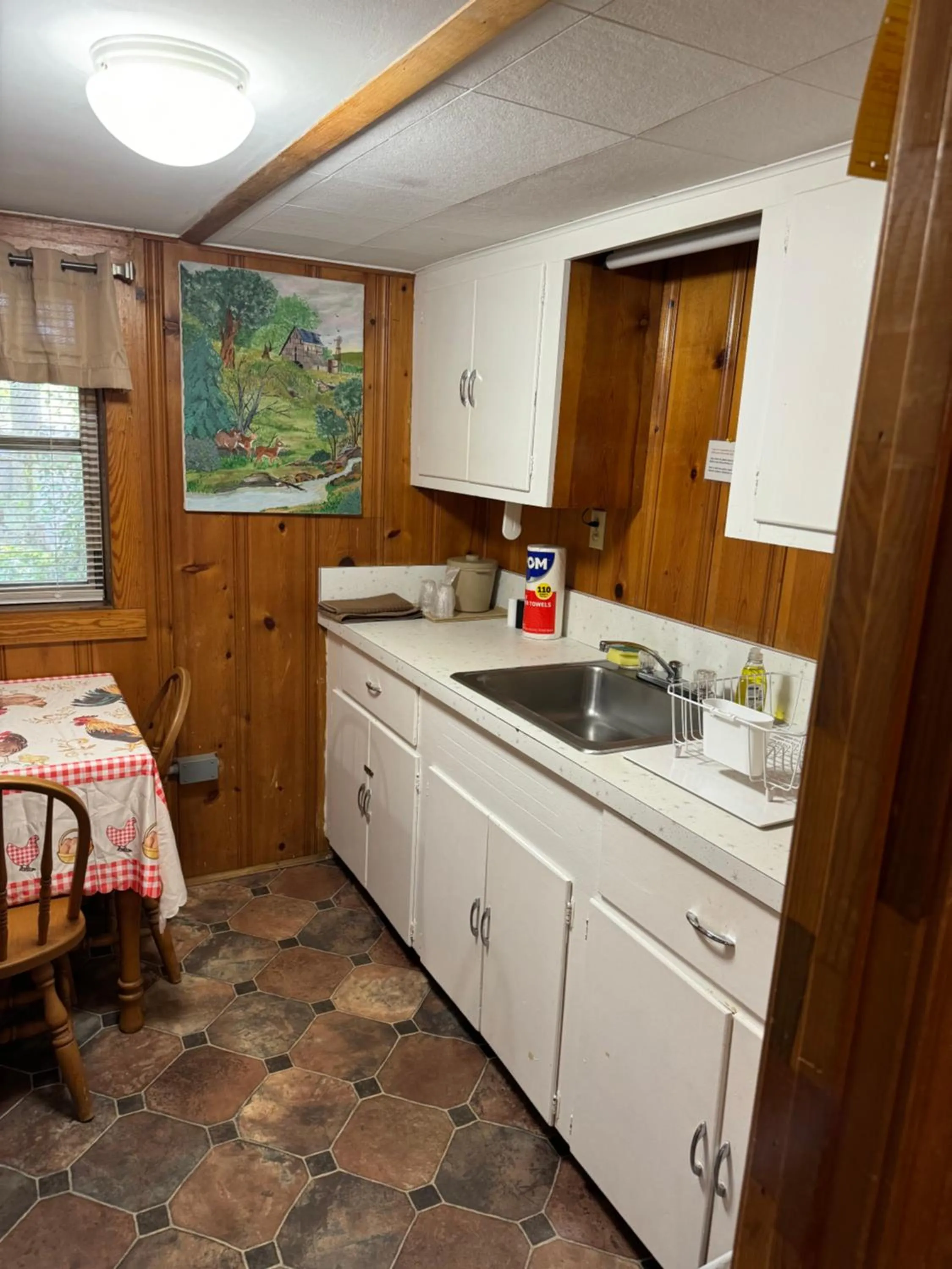 The Evening Shade River Lodge and Cabins