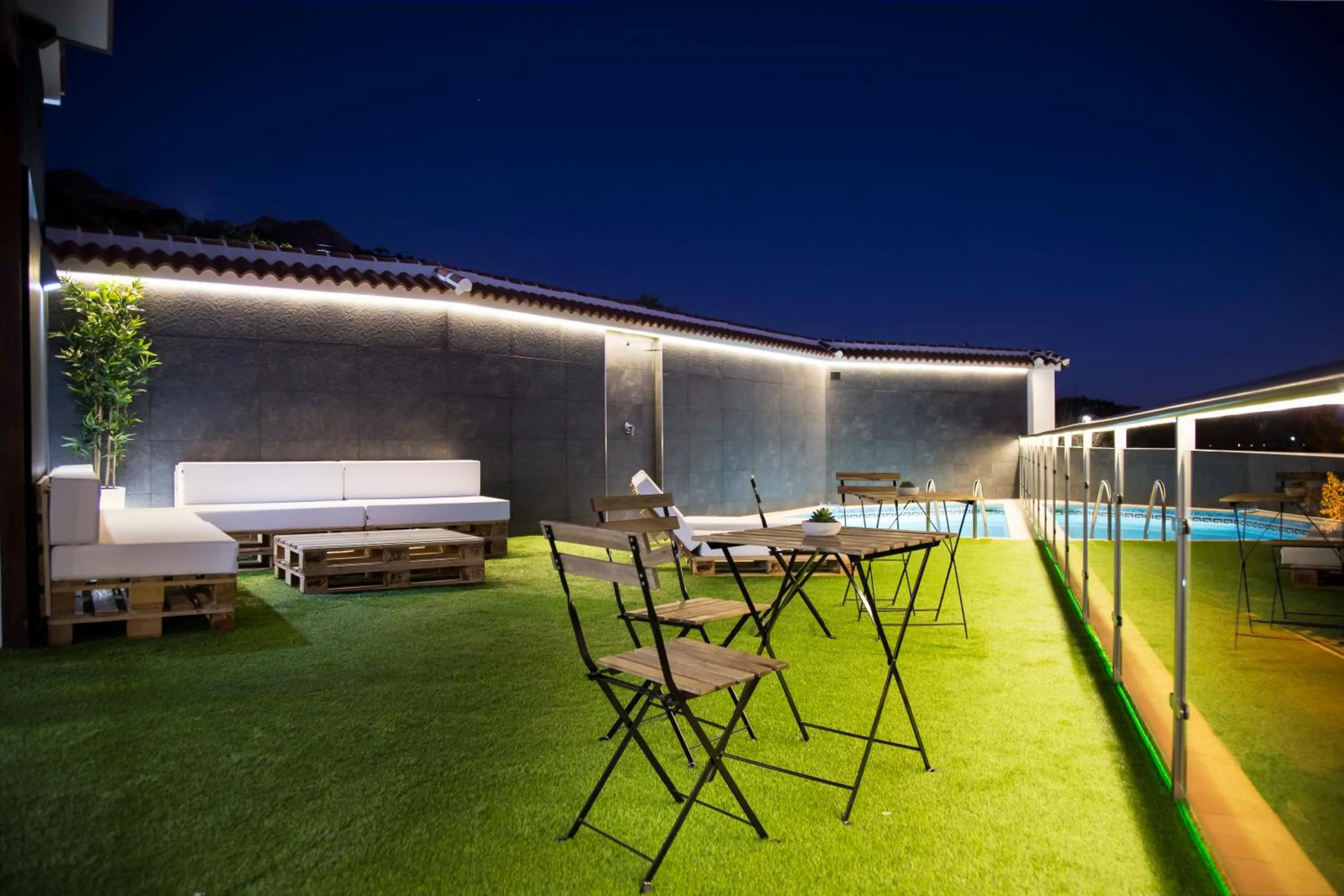 Swimming pool in Hr Mirador