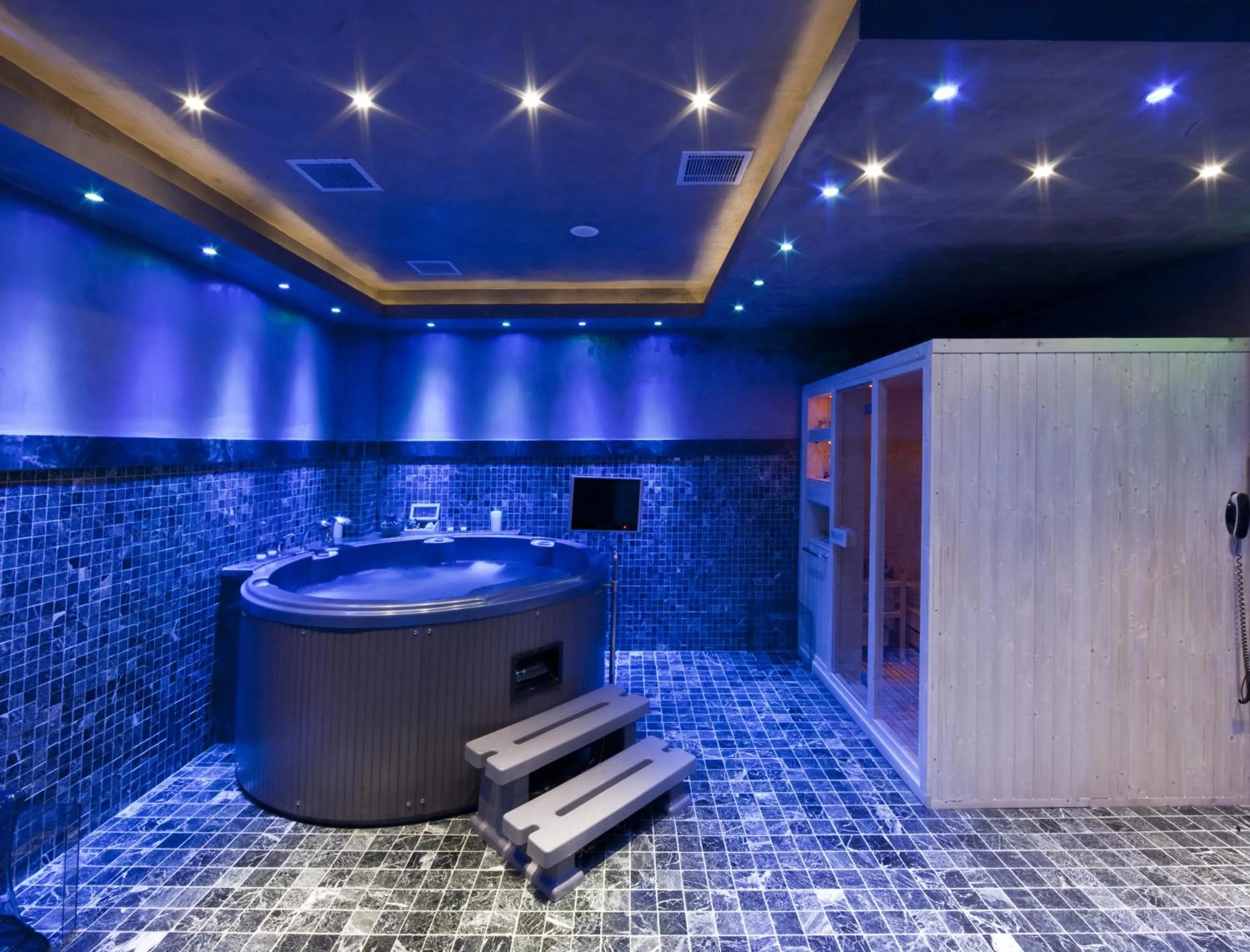 Spa and wellness centre/facilities in Miramonte Chalet Hotel Spa