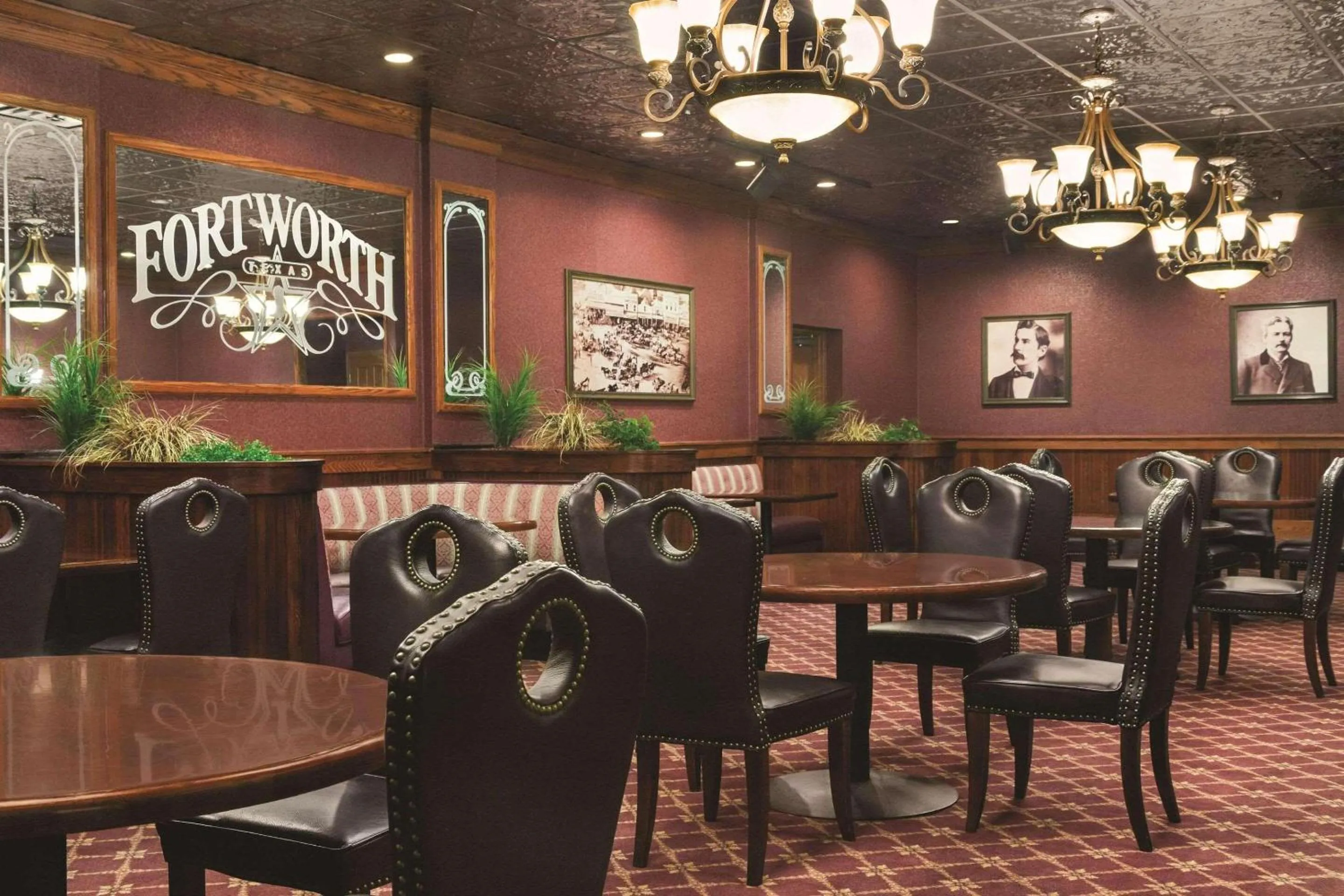 Meeting/conference room in Radisson Hotel Fort Worth North-Fossil Creek