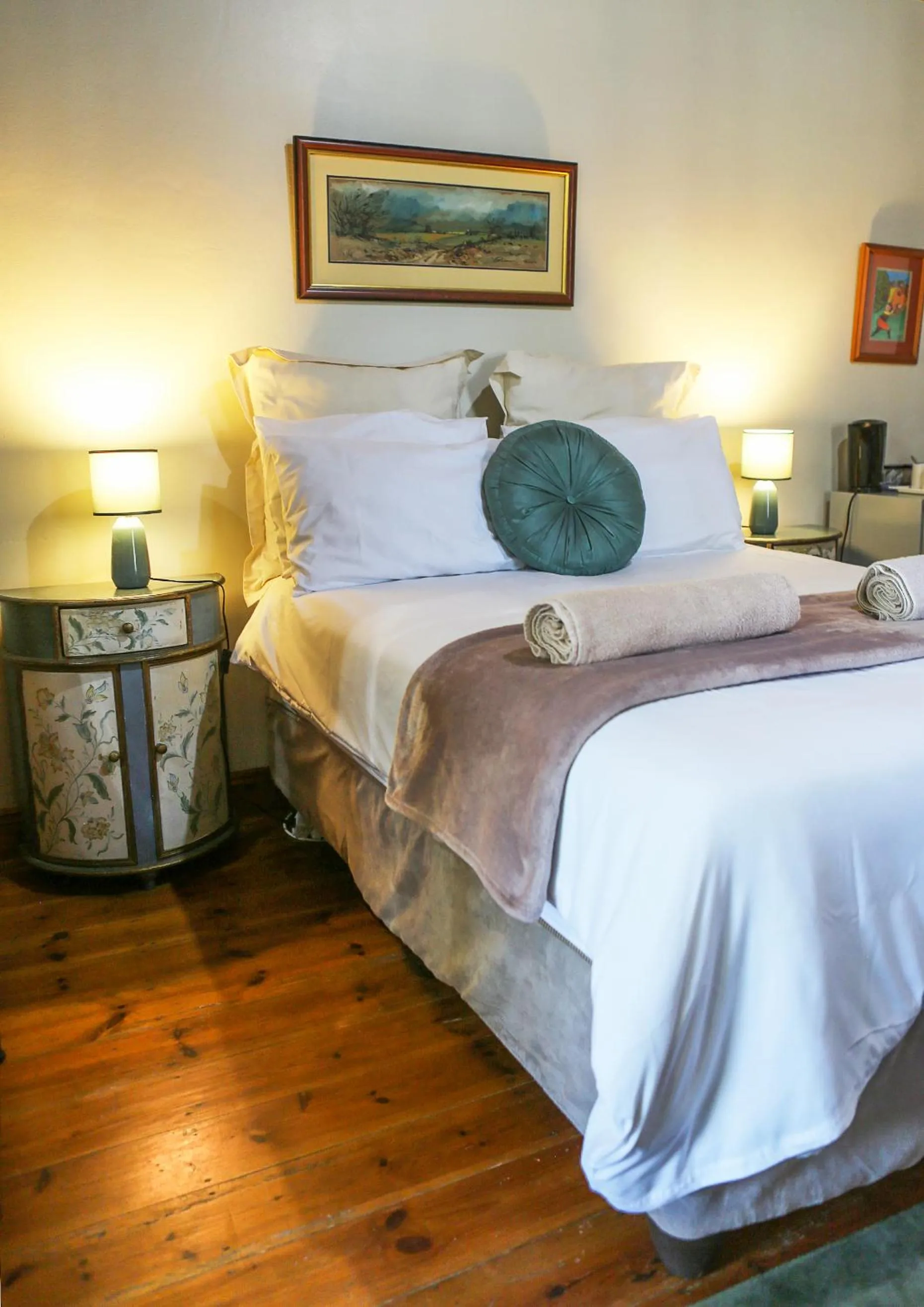 Bed in Mr Pell's House Self-Catering Accommodation