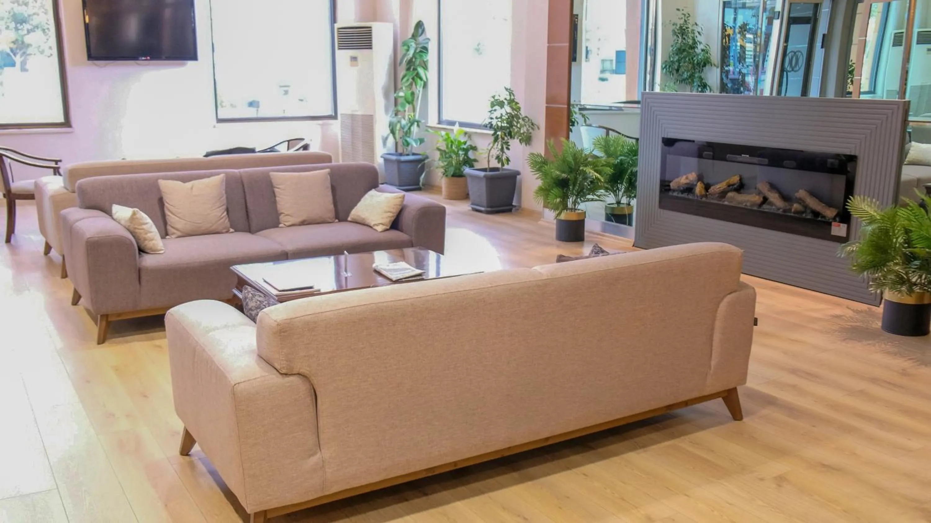 Seating area in Grand Keskin Otel