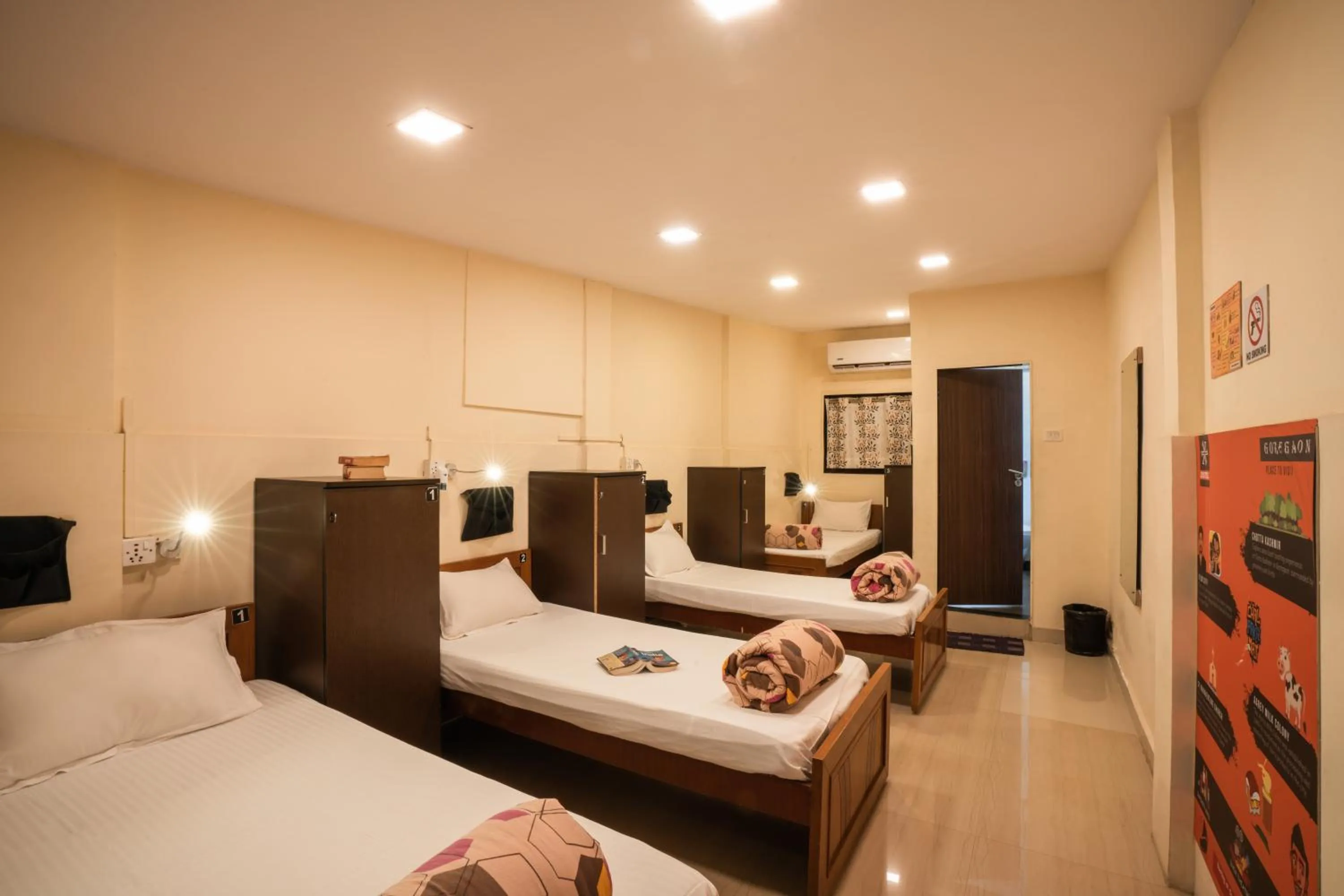 Bed in Zostel Mumbai