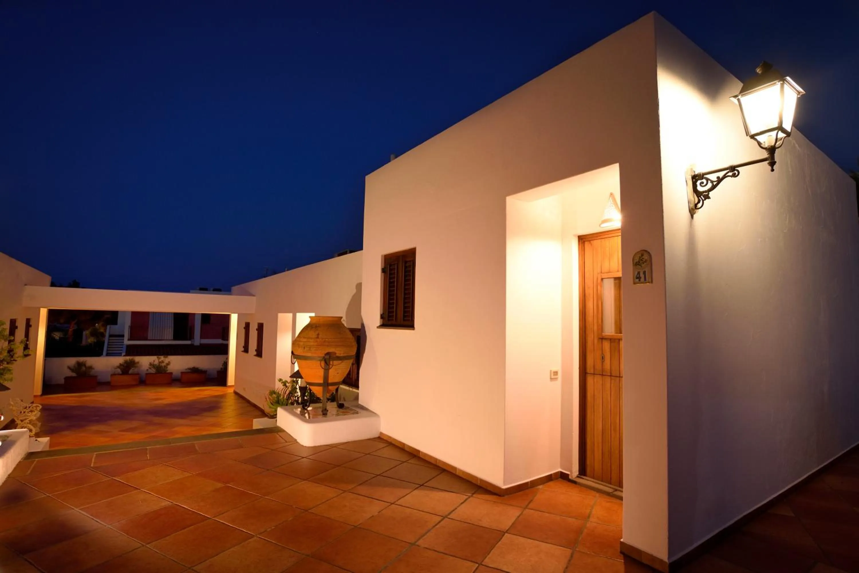 Facade/entrance in Gattopardo Park Hotel