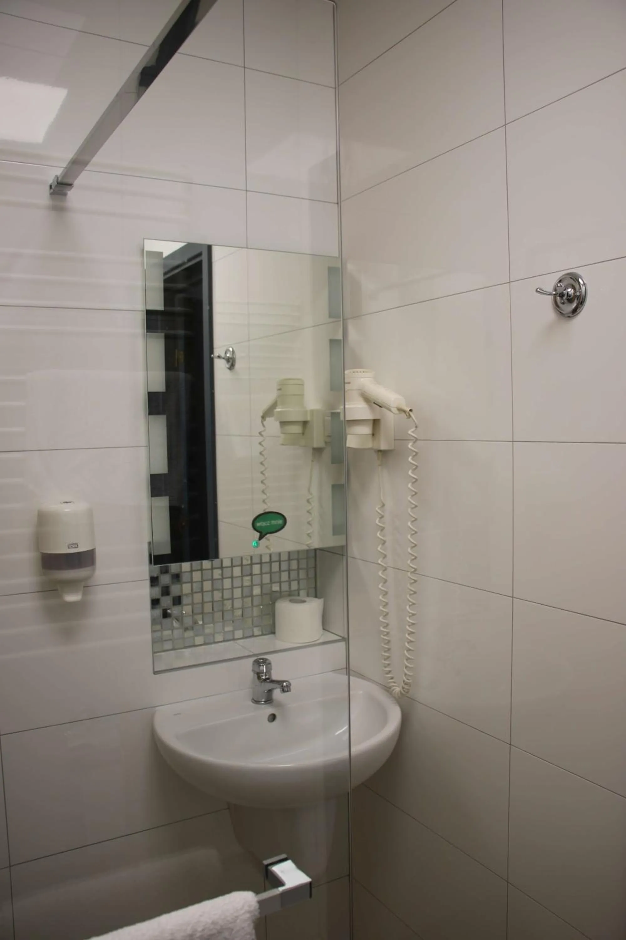 Shower in Hotel Calisia