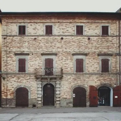 Facade/entrance in A Palazzo