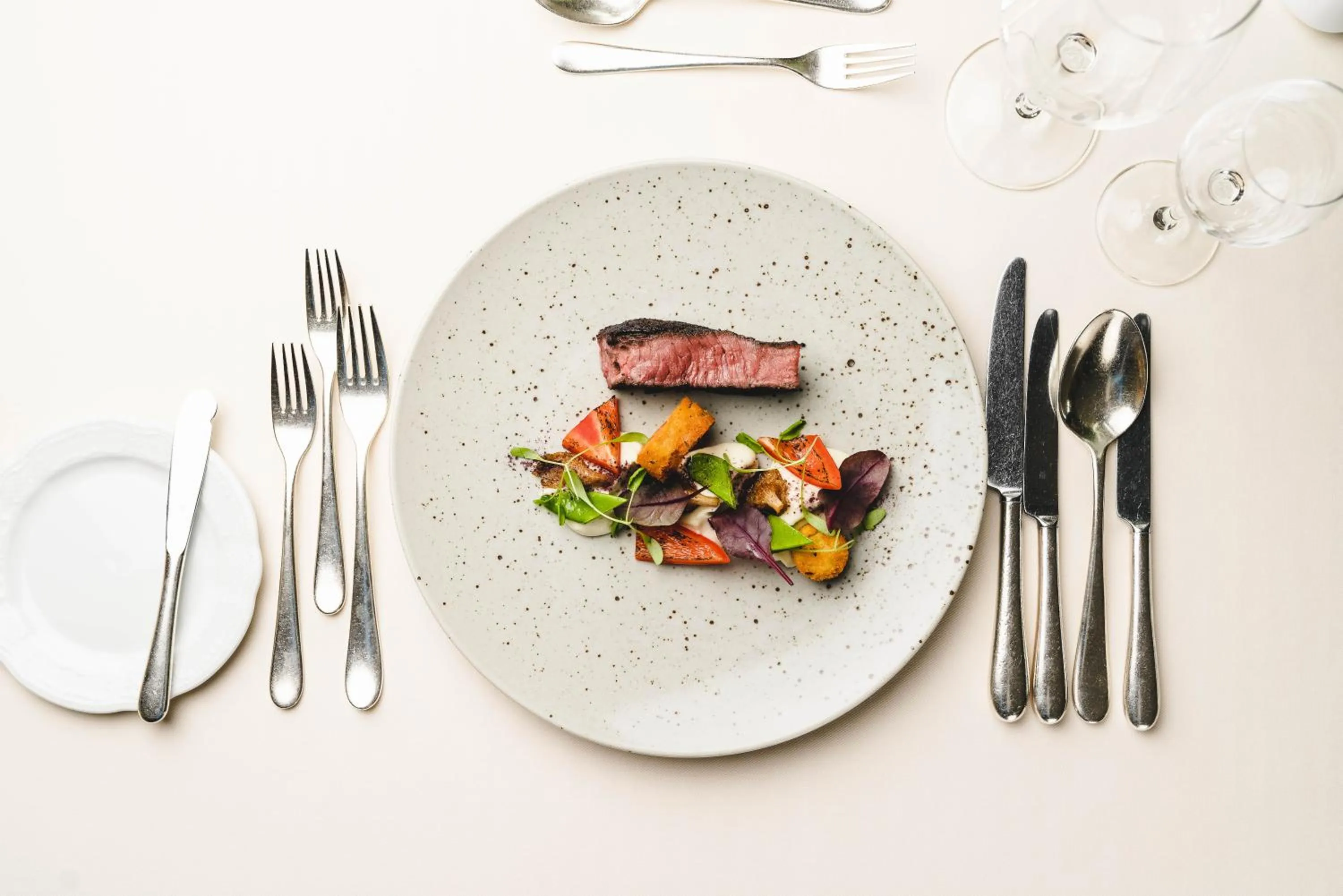 Food in Traumhotel Alpina Superior