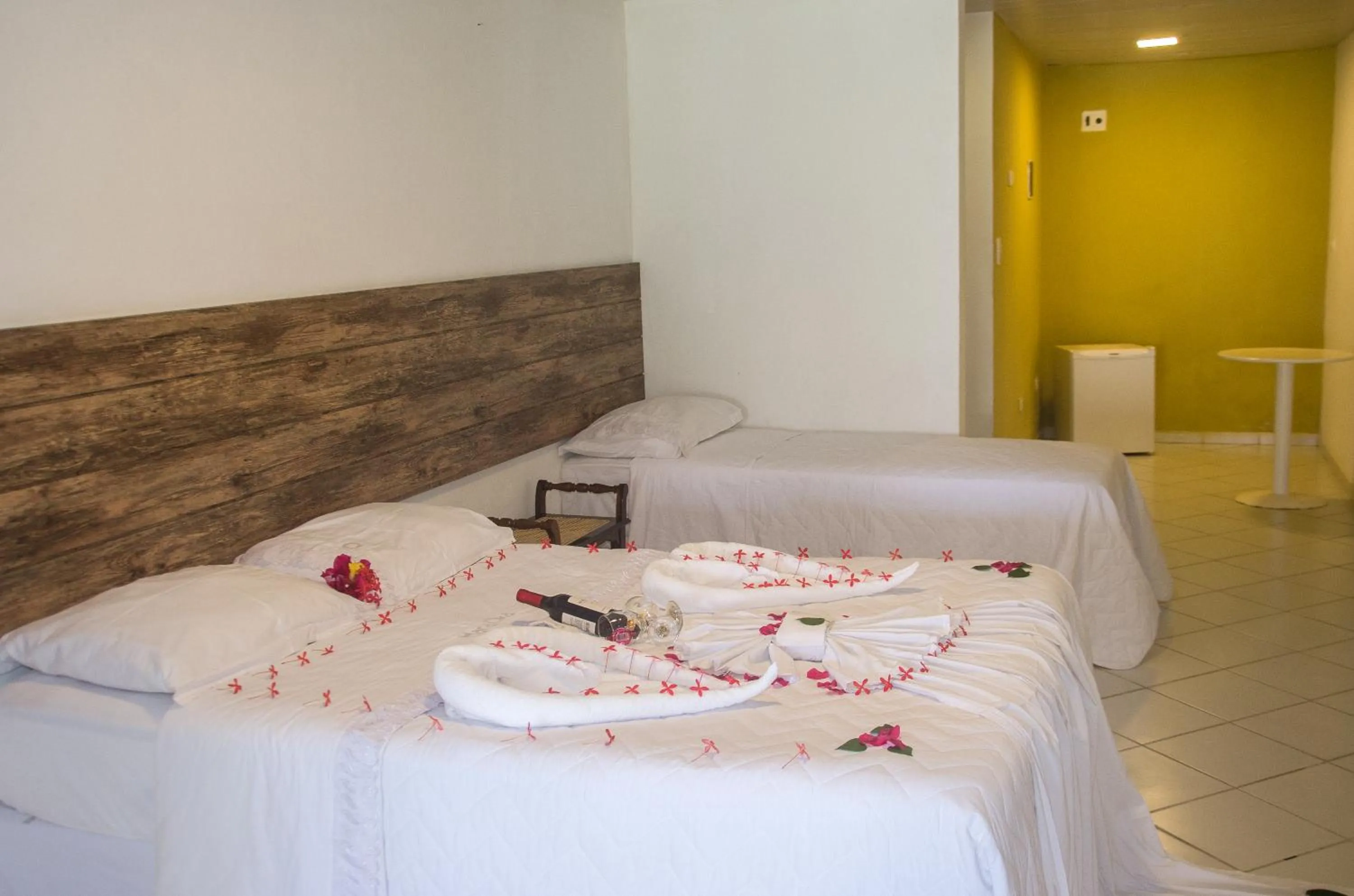 Bedroom, Bed in Pousada Maraoka