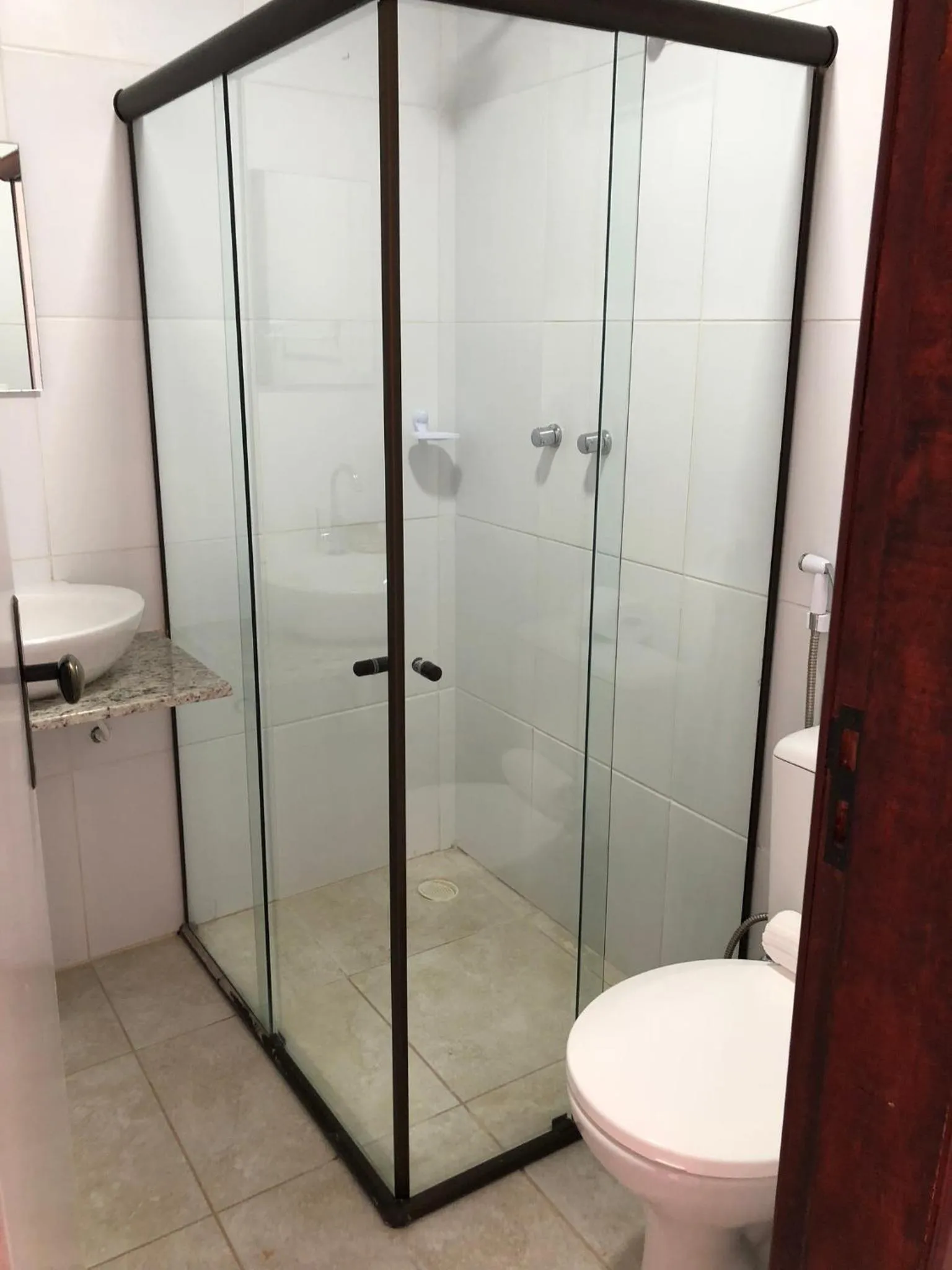 Shower in Pousada Maraoka