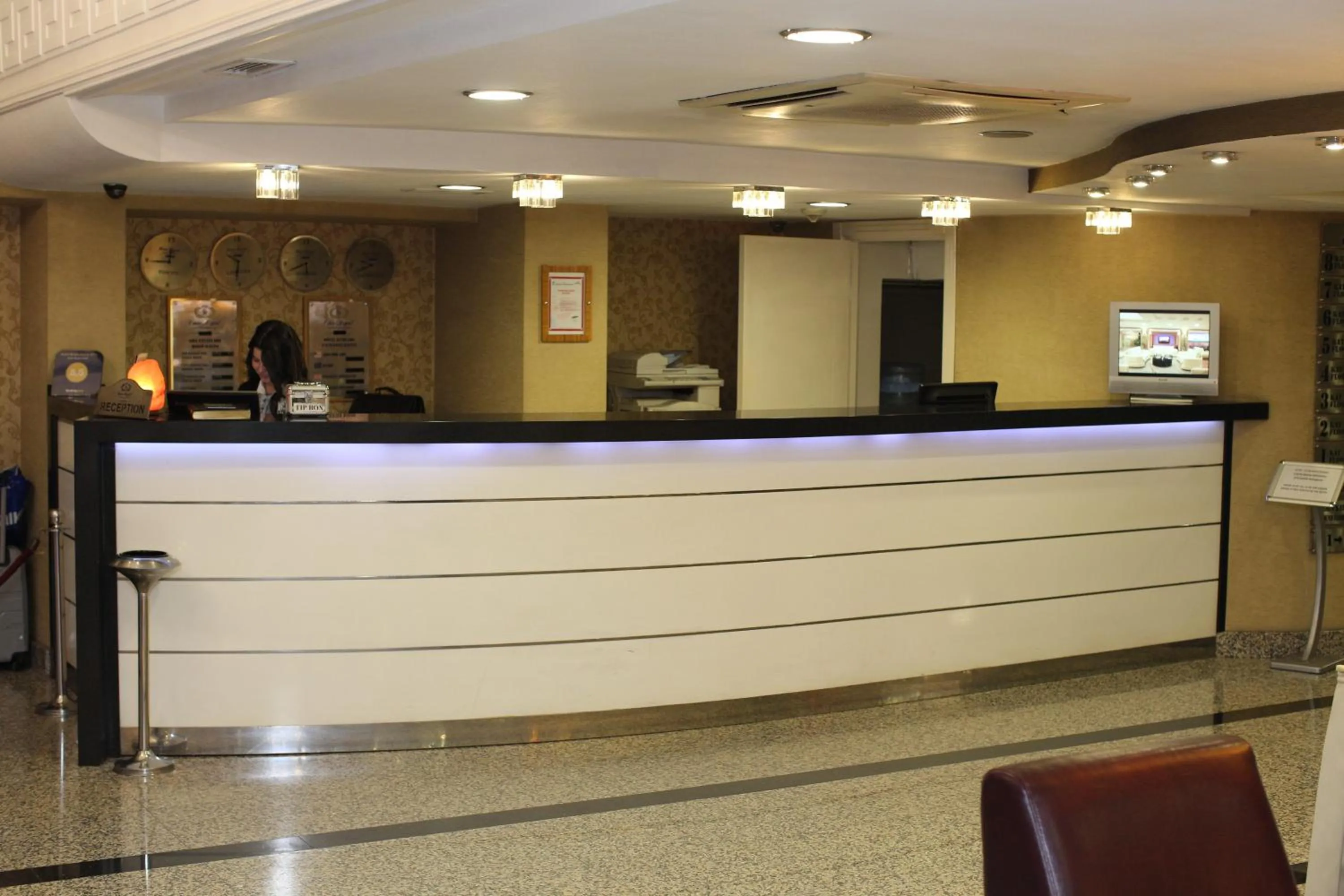 On site in Emir Royal Hotel