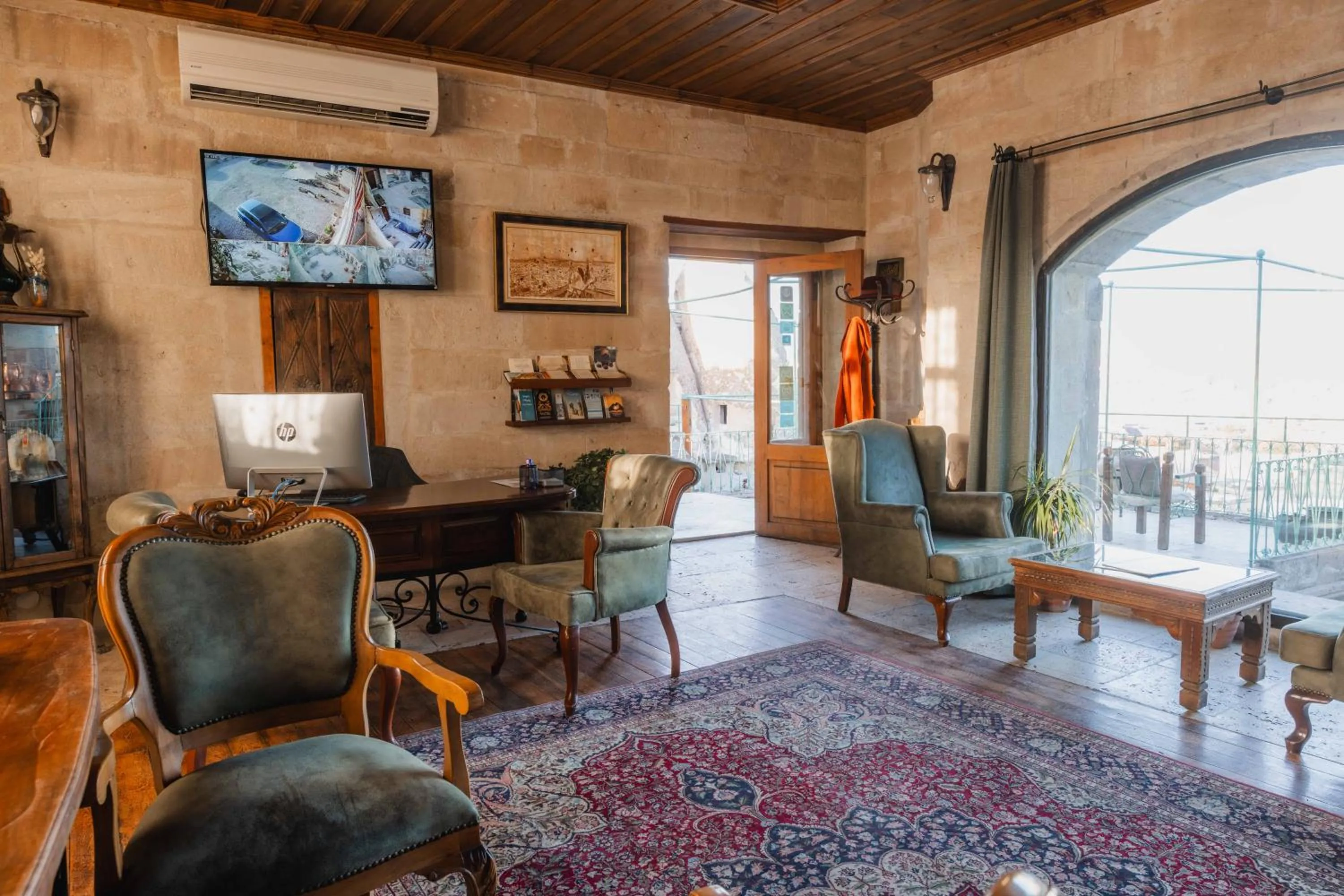 Lobby or reception in Sultan Cave Suites