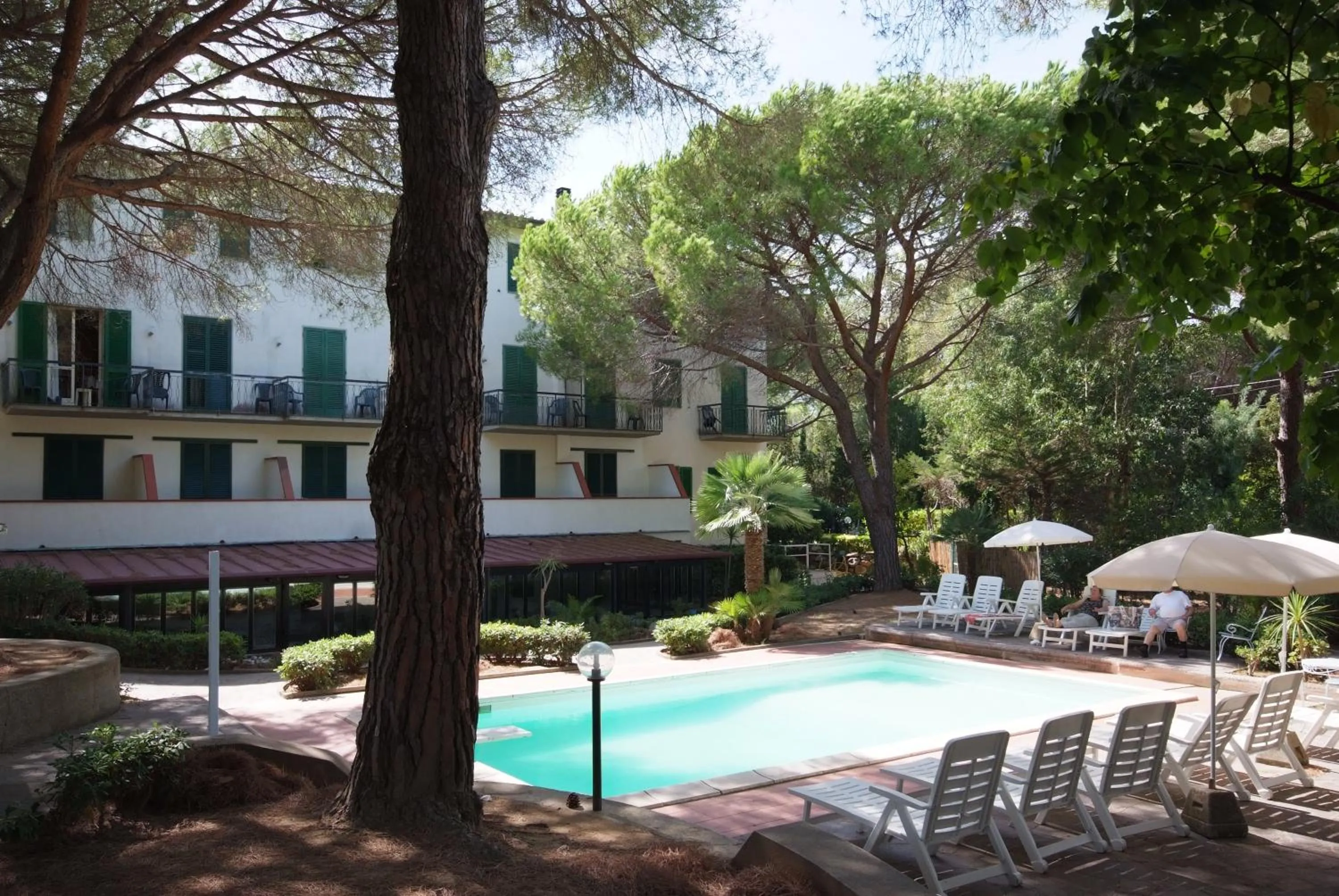 Garden in Hotel Brigantino