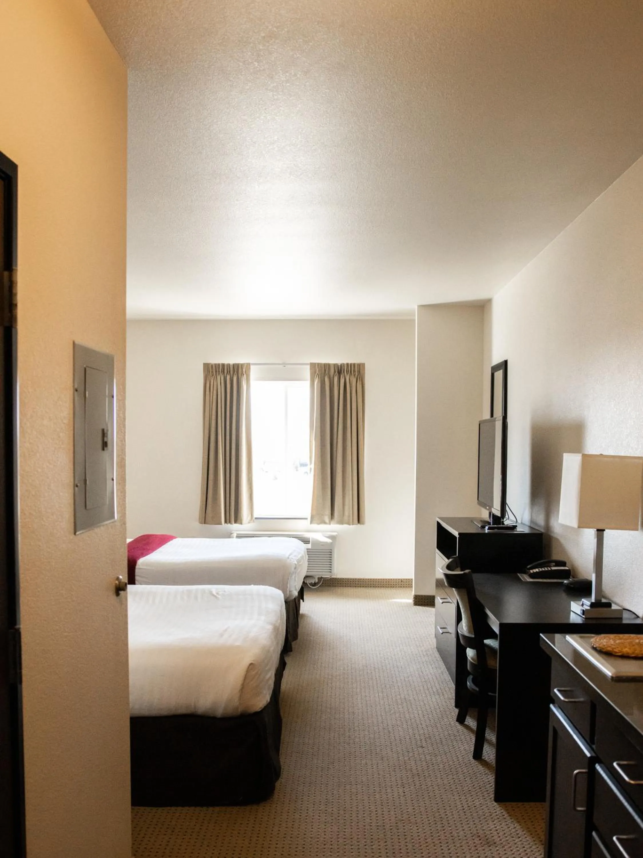 Black Gold Suites Stanley