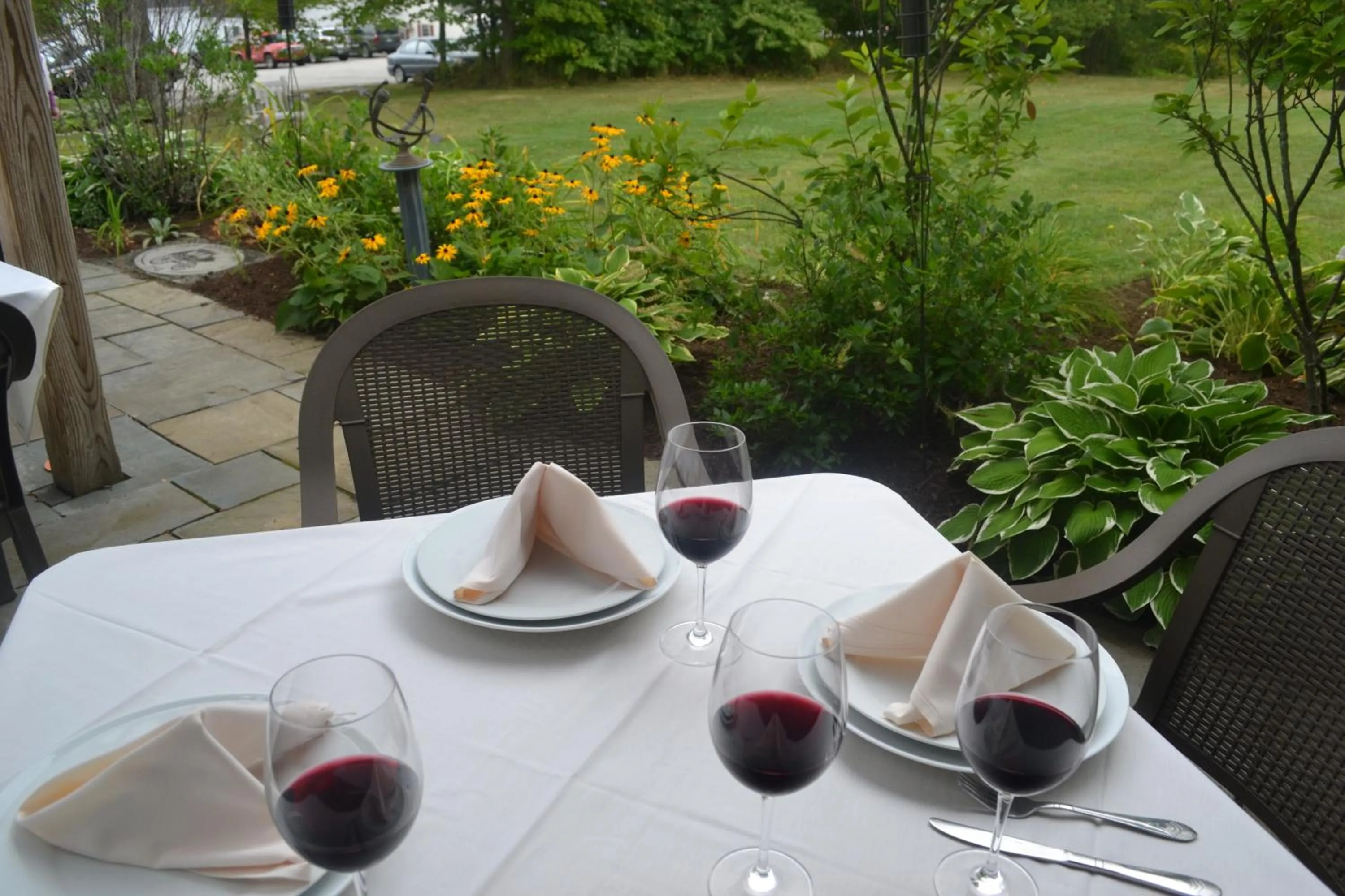 Garden view in The New London Inn