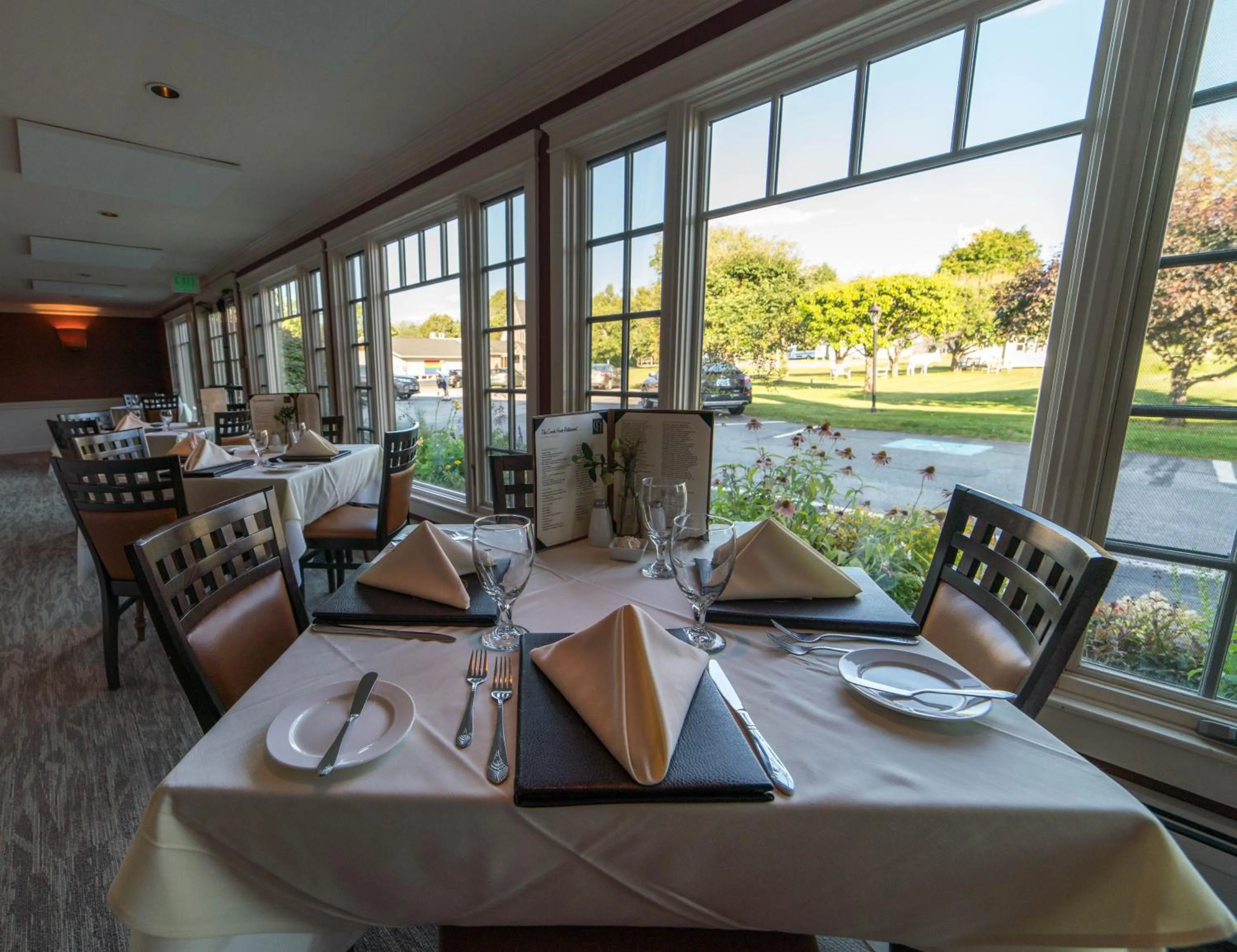 Restaurant/places to eat in The New London Inn