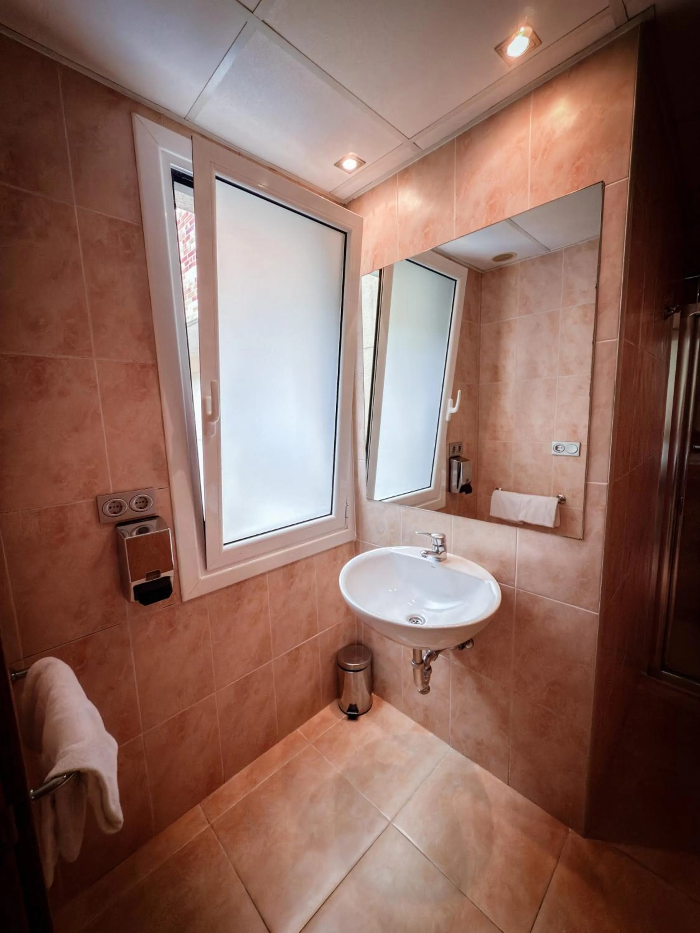 Bathroom in Hotel Villa De Ermua