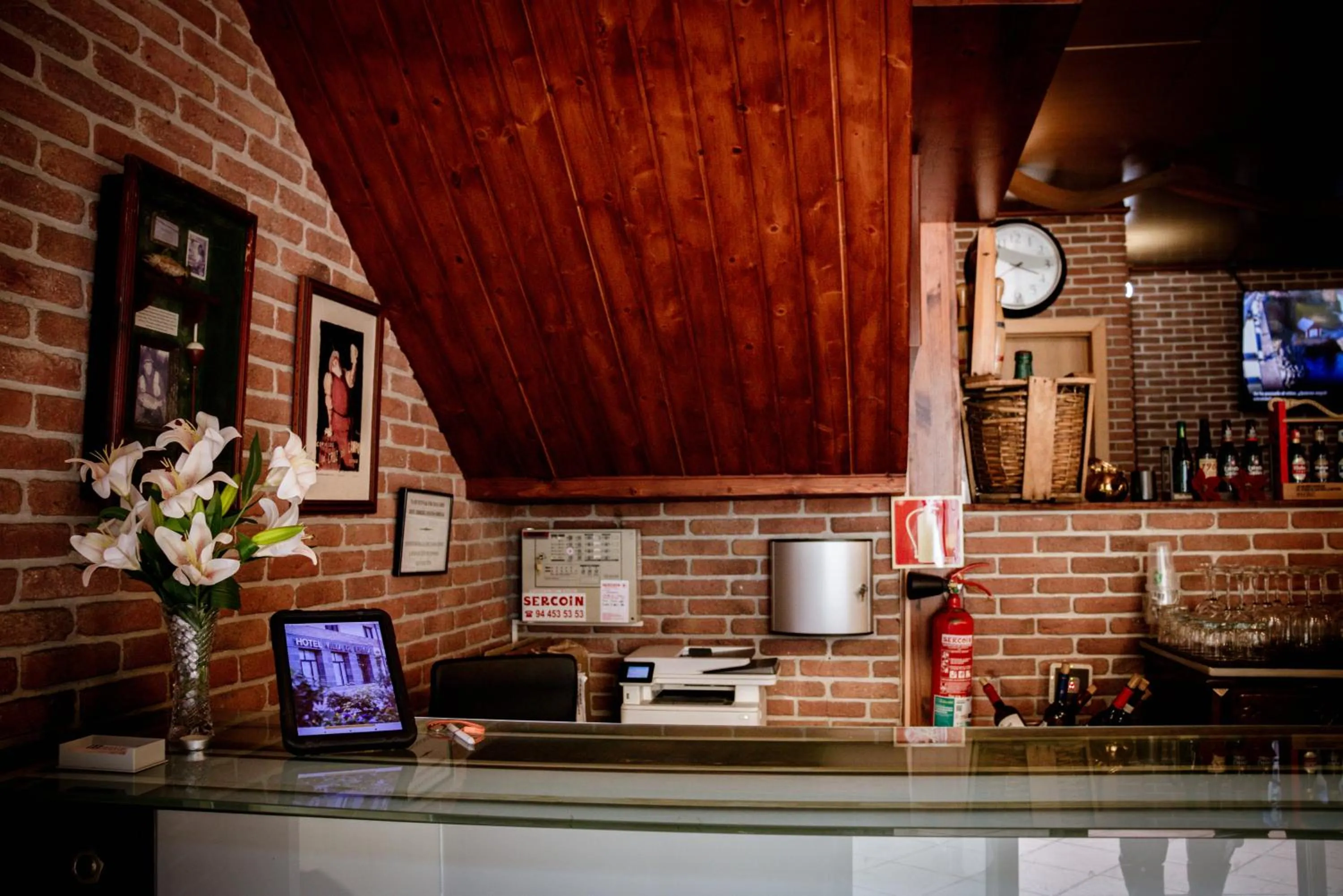 Property building in Hotel Villa De Ermua