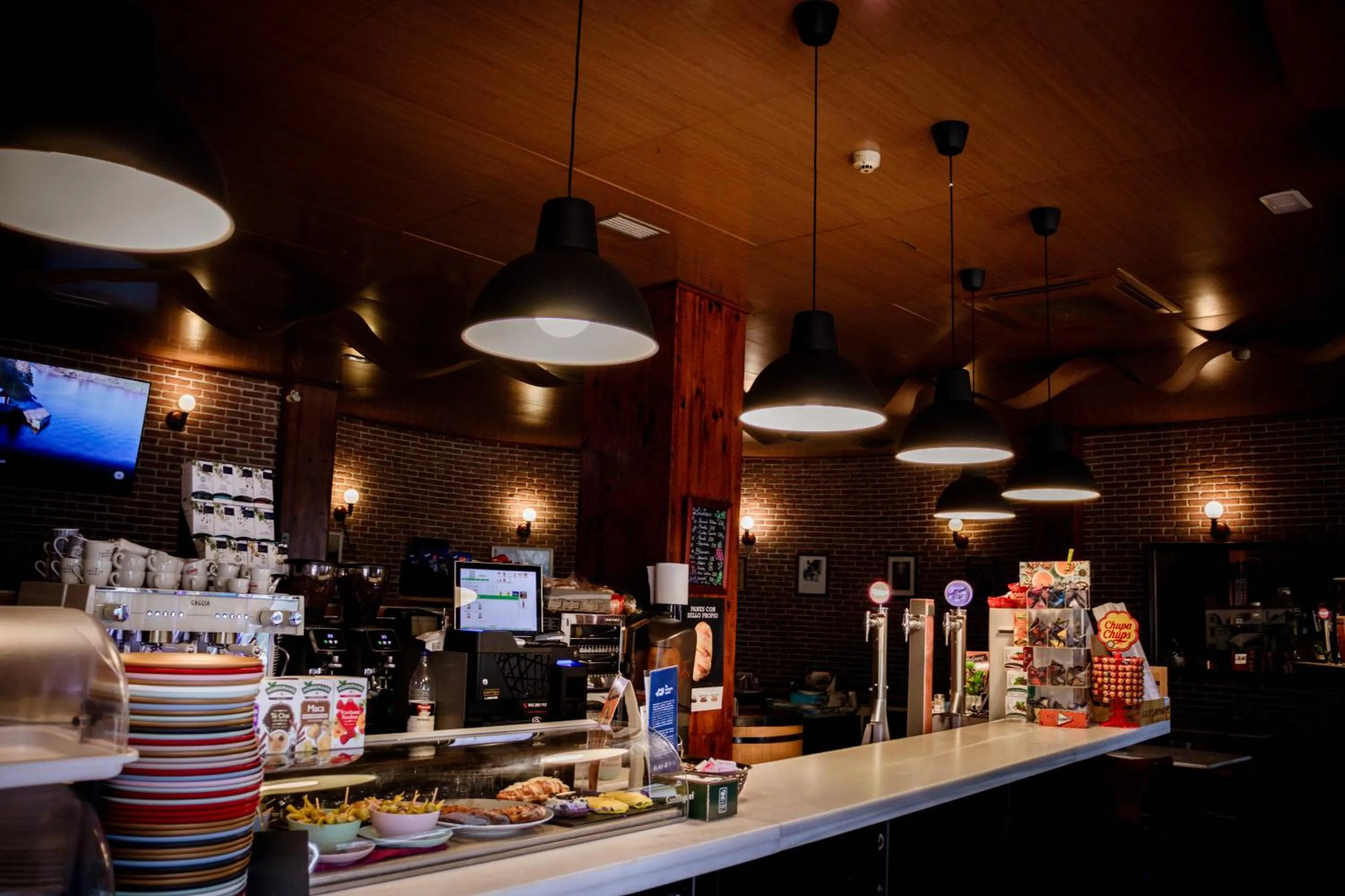 Lounge or bar in Hotel Villa De Ermua